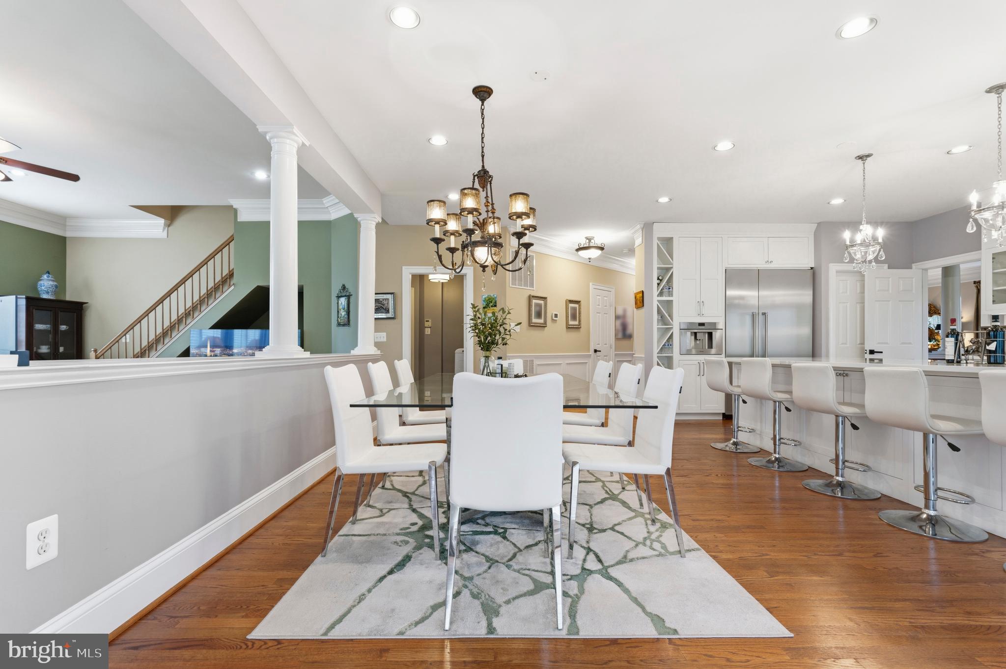 KINGS CROSSING - Residential