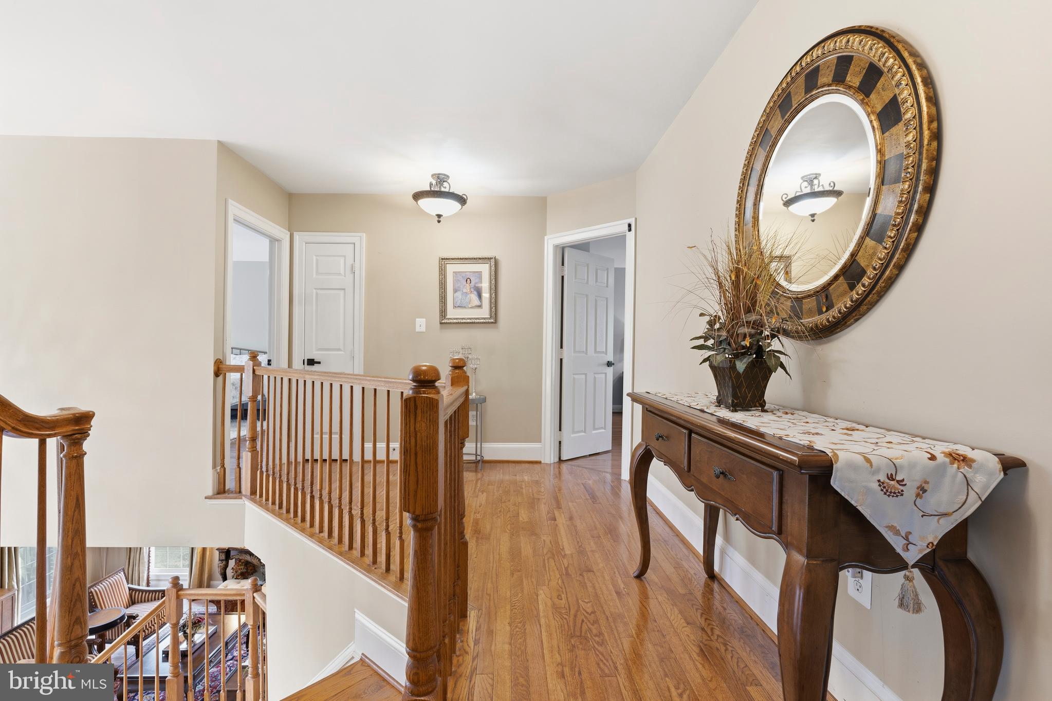 KINGS CROSSING - Residential