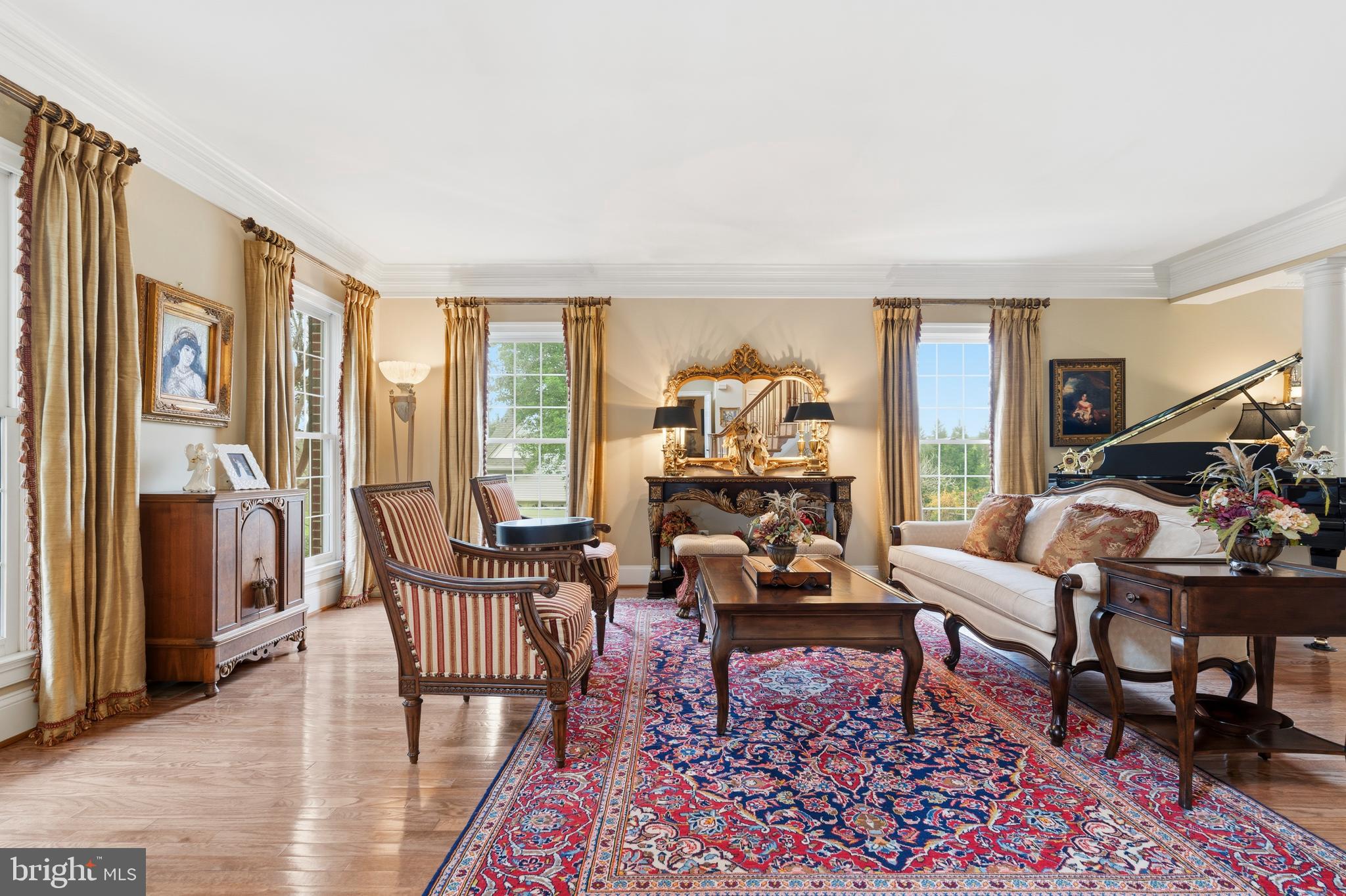 KINGS CROSSING - Residential