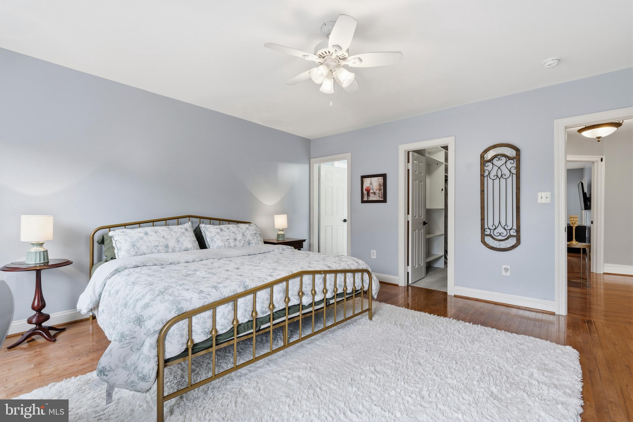 KINGS CROSSING - Residential
