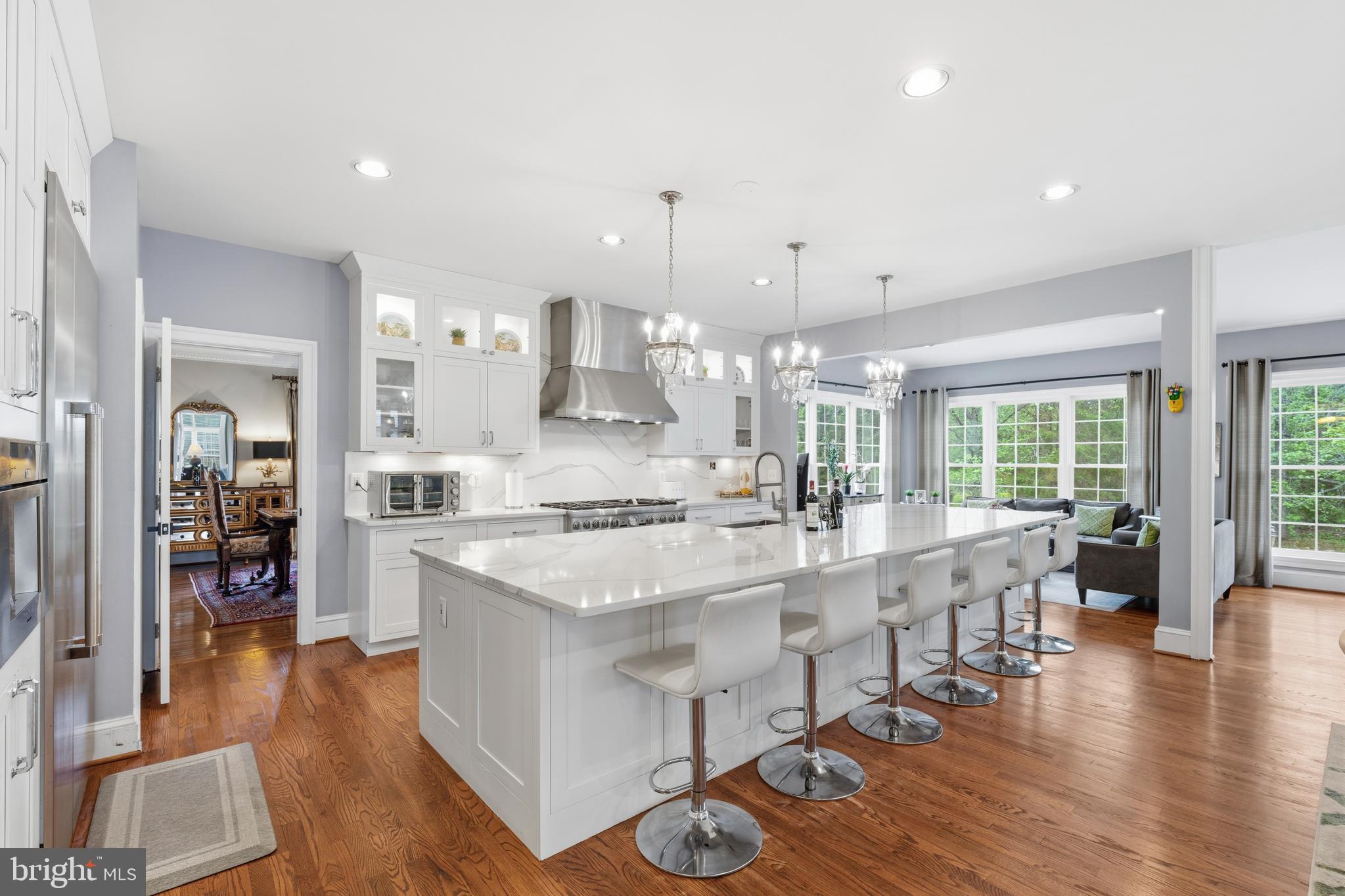 KINGS CROSSING - Residential