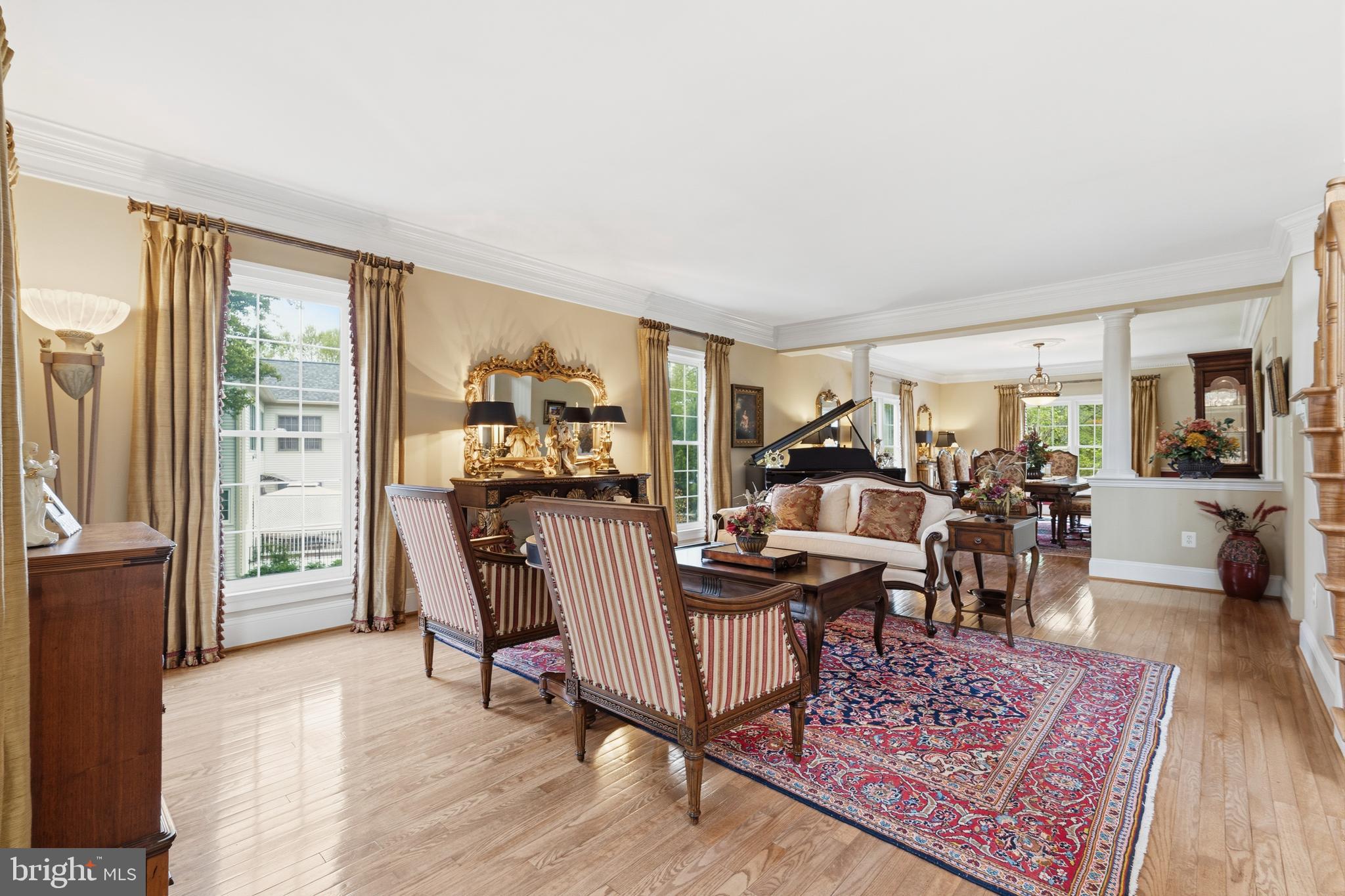 KINGS CROSSING - Residential