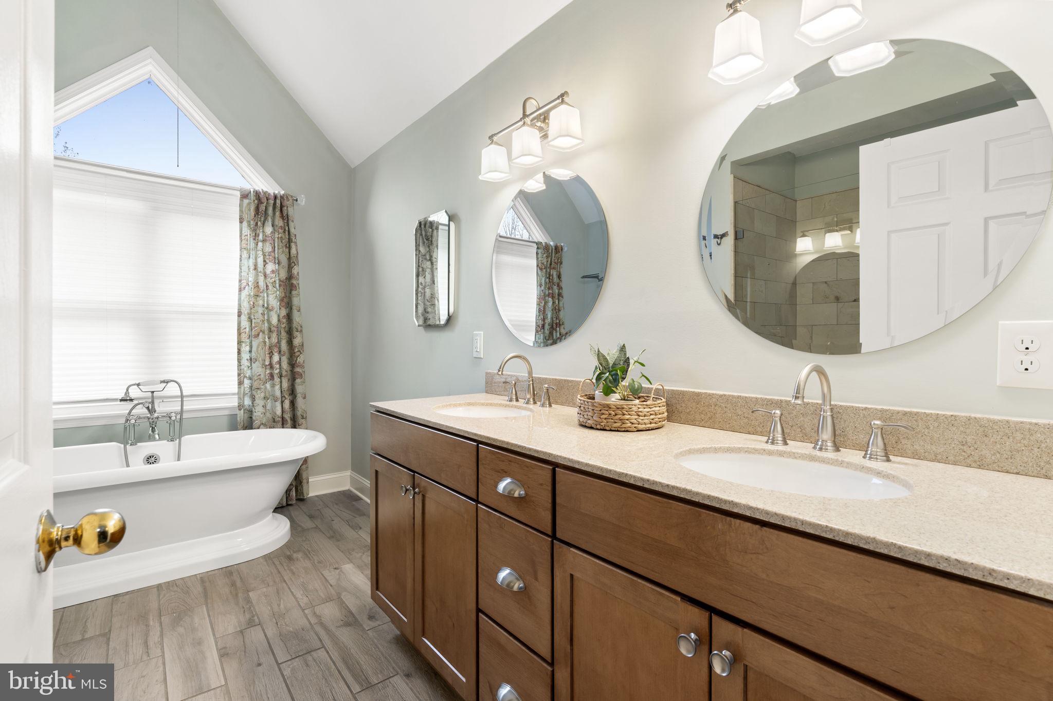 CHESTERBROOK - Residential