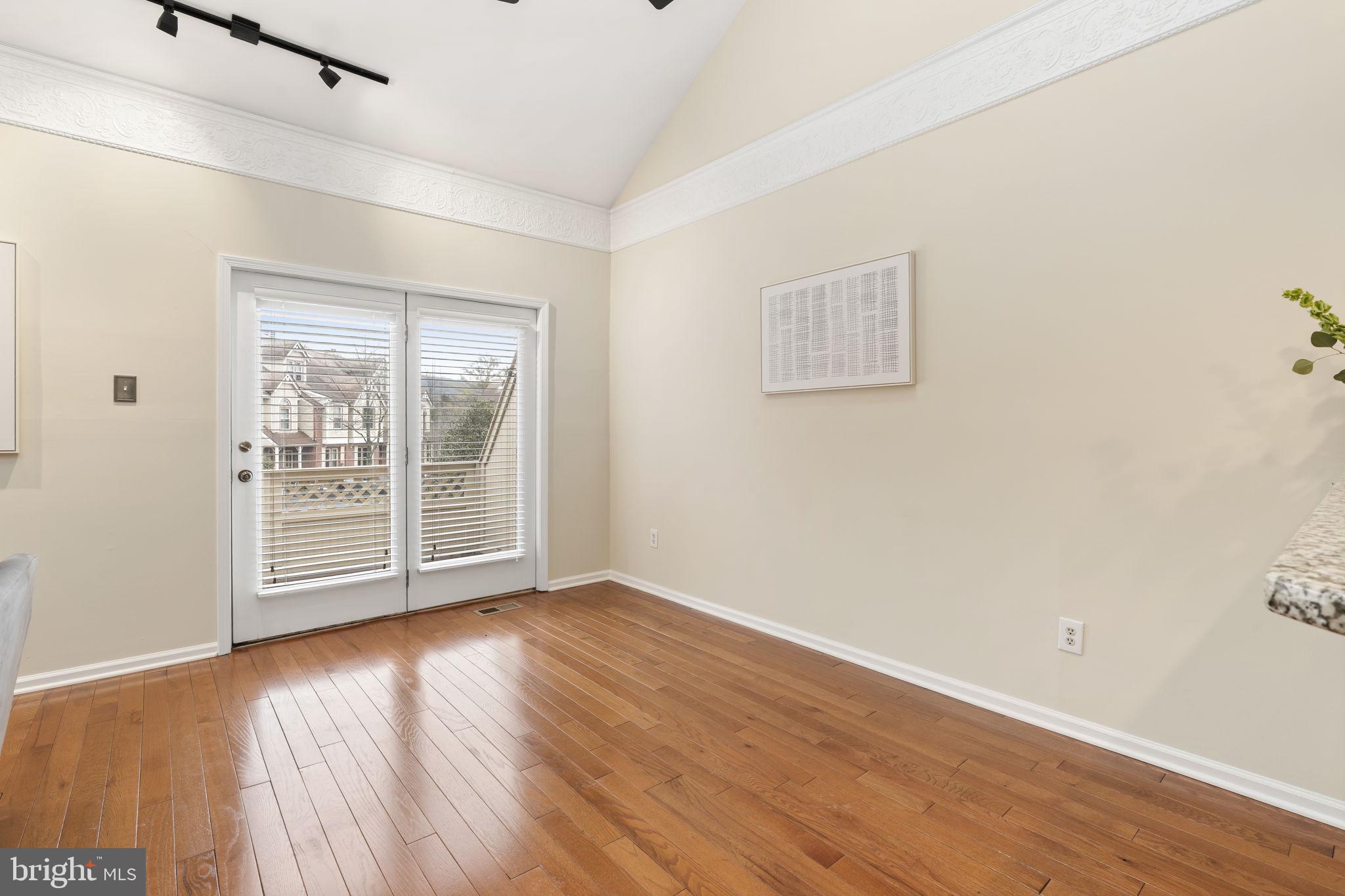 CHESTERBROOK - Residential