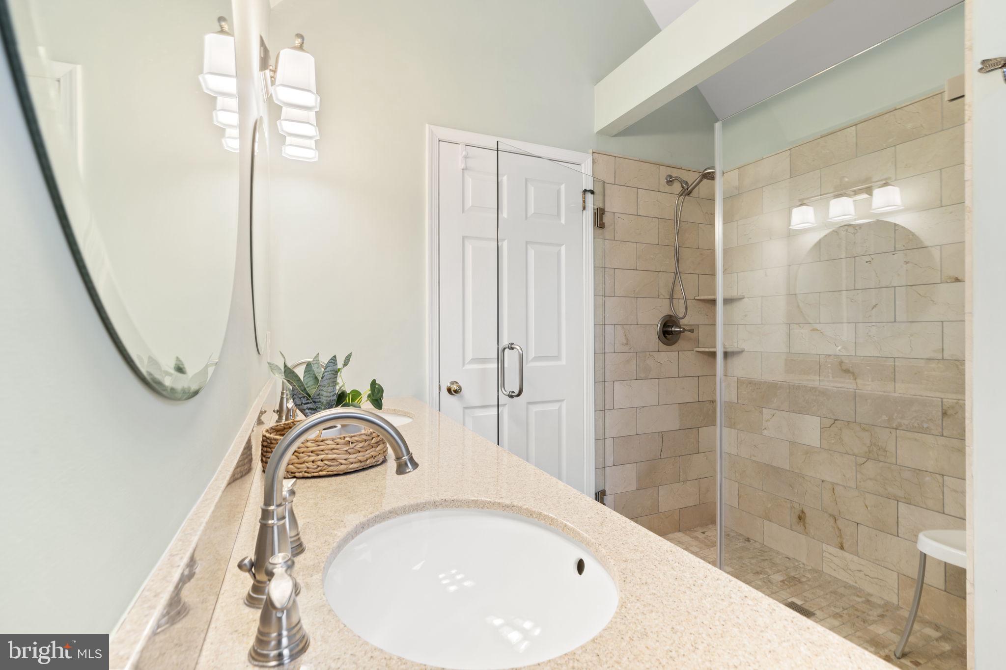 CHESTERBROOK - Residential