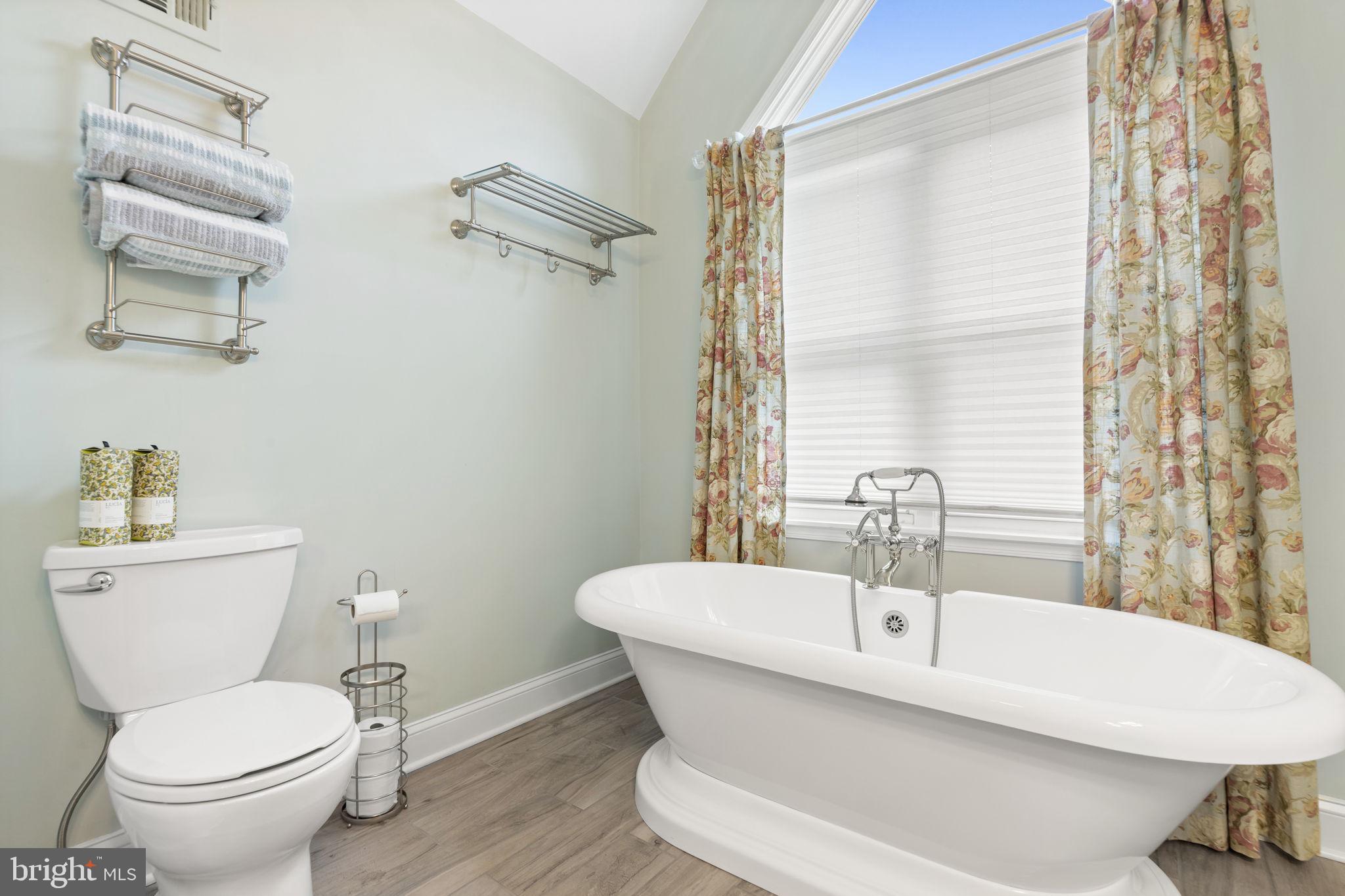 CHESTERBROOK - Residential