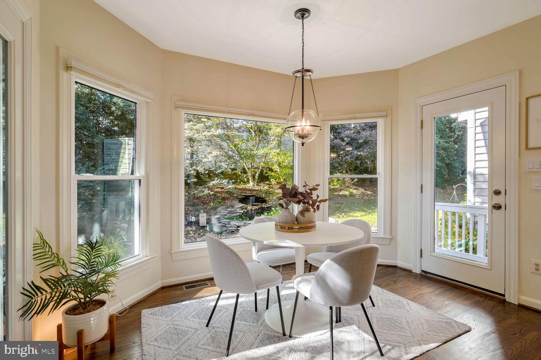 QUAKER HILL - Residential