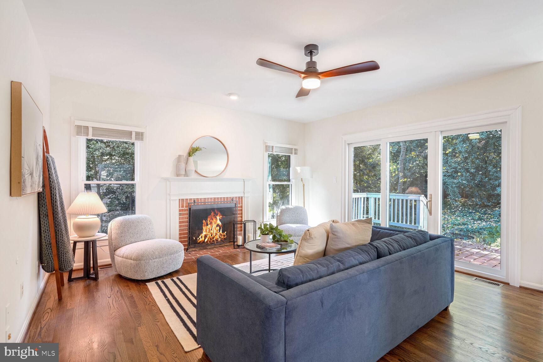 QUAKER HILL - Residential