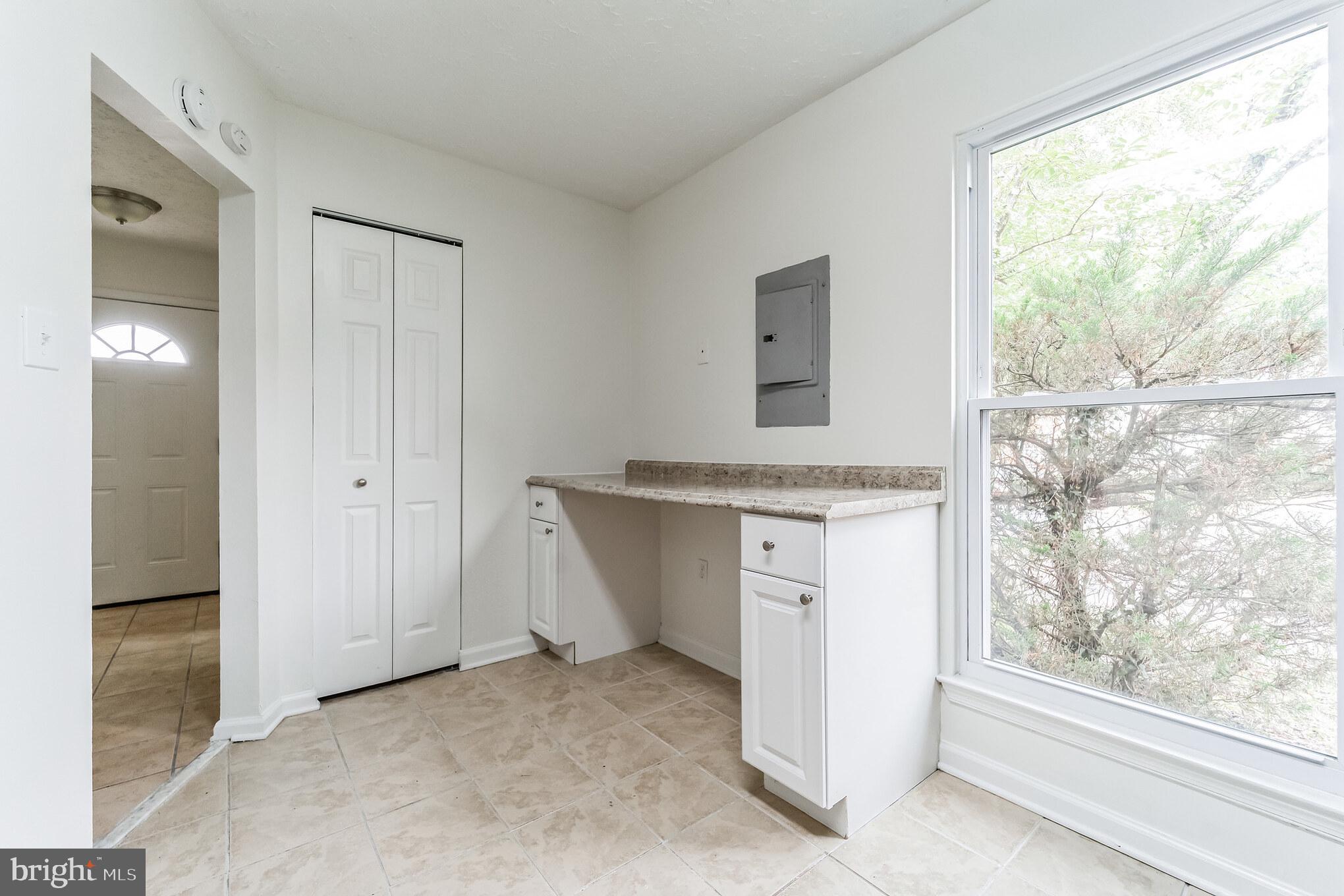 GLENARDEN FOREST PLAT TW - Residential