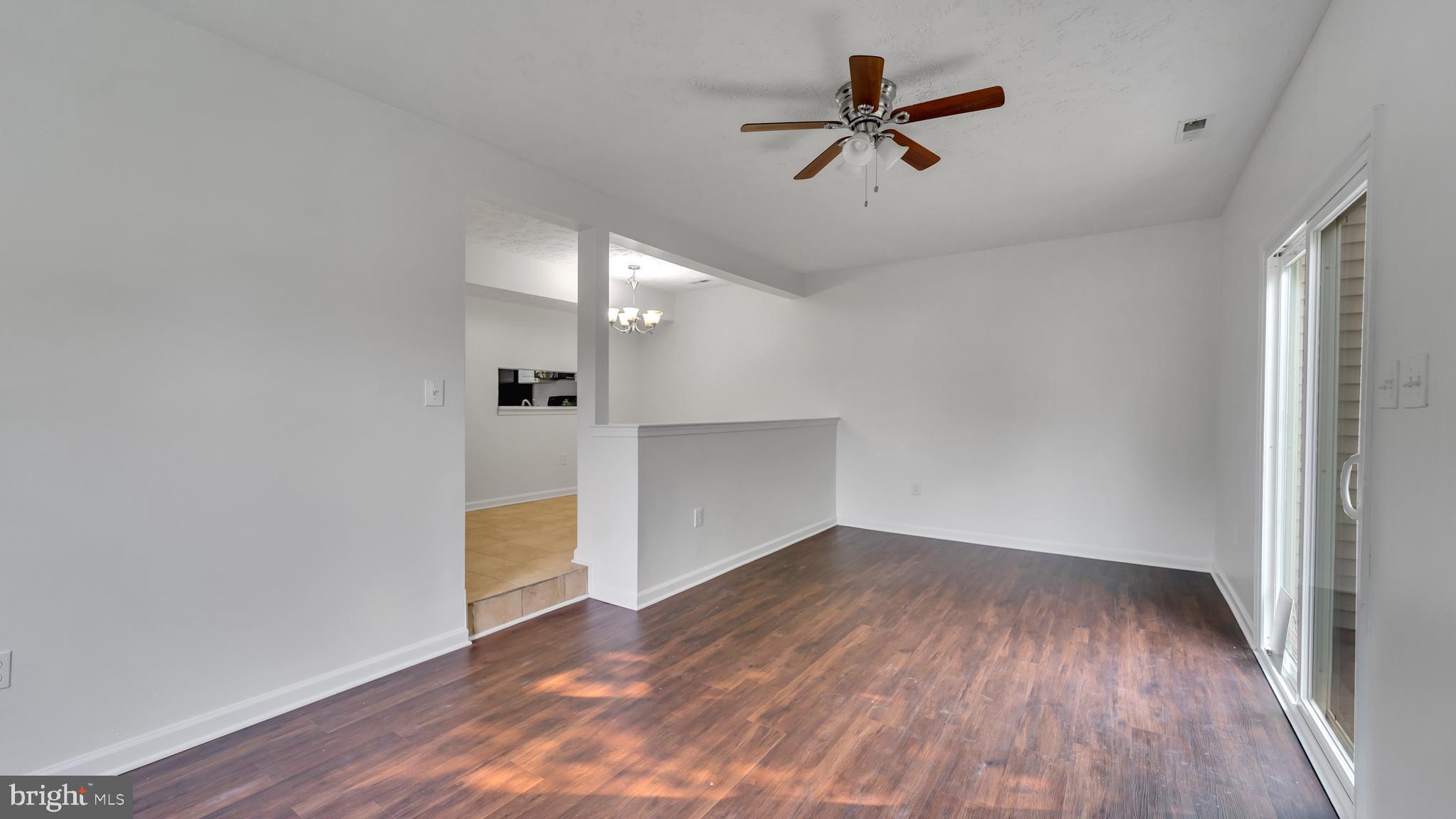 GLENARDEN FOREST PLAT TW - Residential