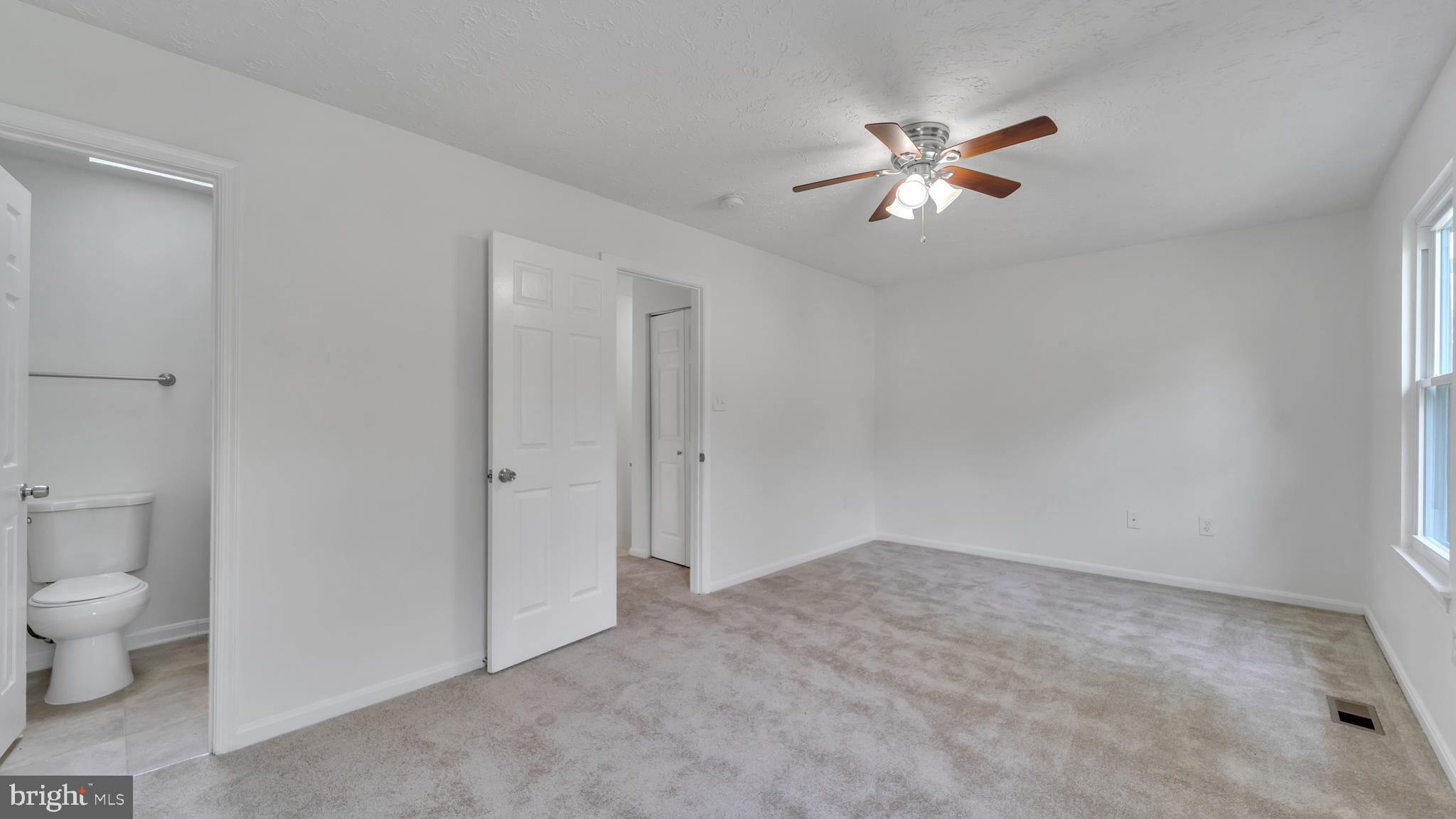 GLENARDEN FOREST PLAT TW - Residential