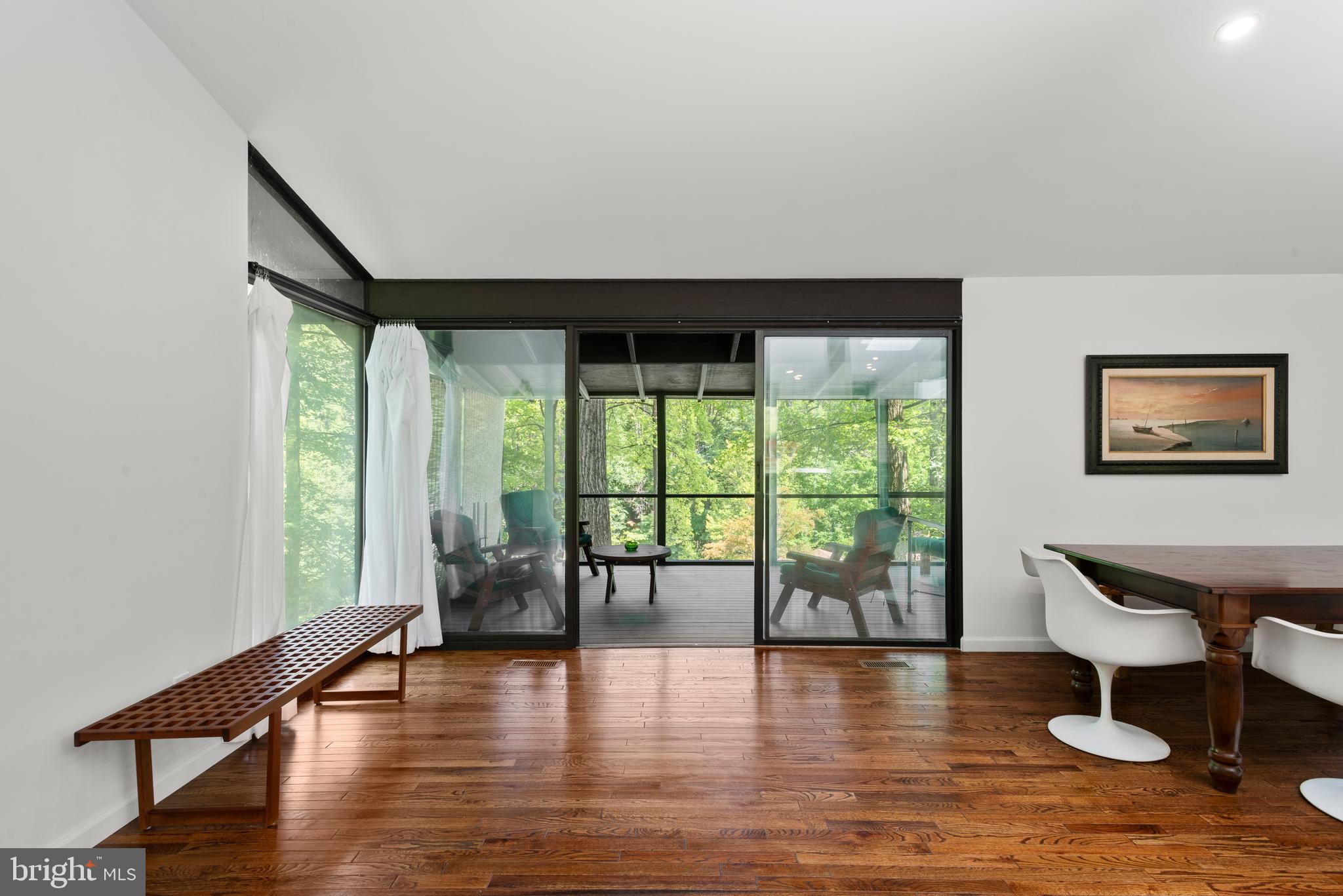 VALLEY HILLS - Residential