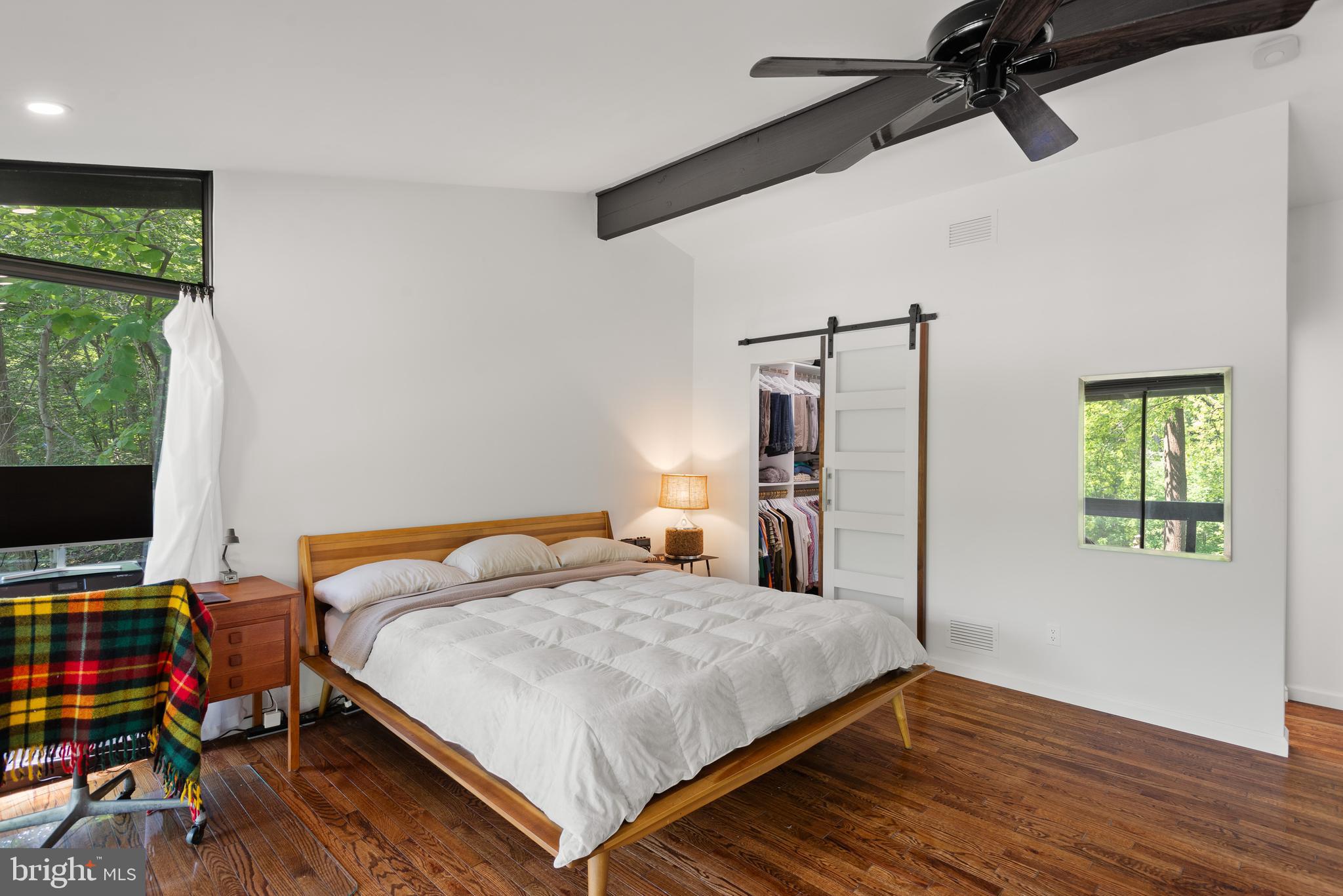 VALLEY HILLS - Residential