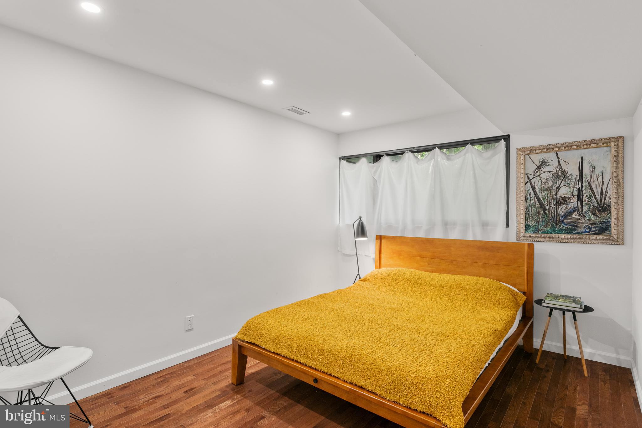 VALLEY HILLS - Residential