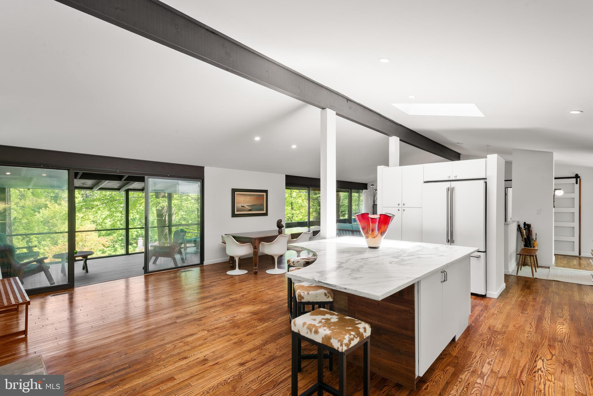 VALLEY HILLS - Residential