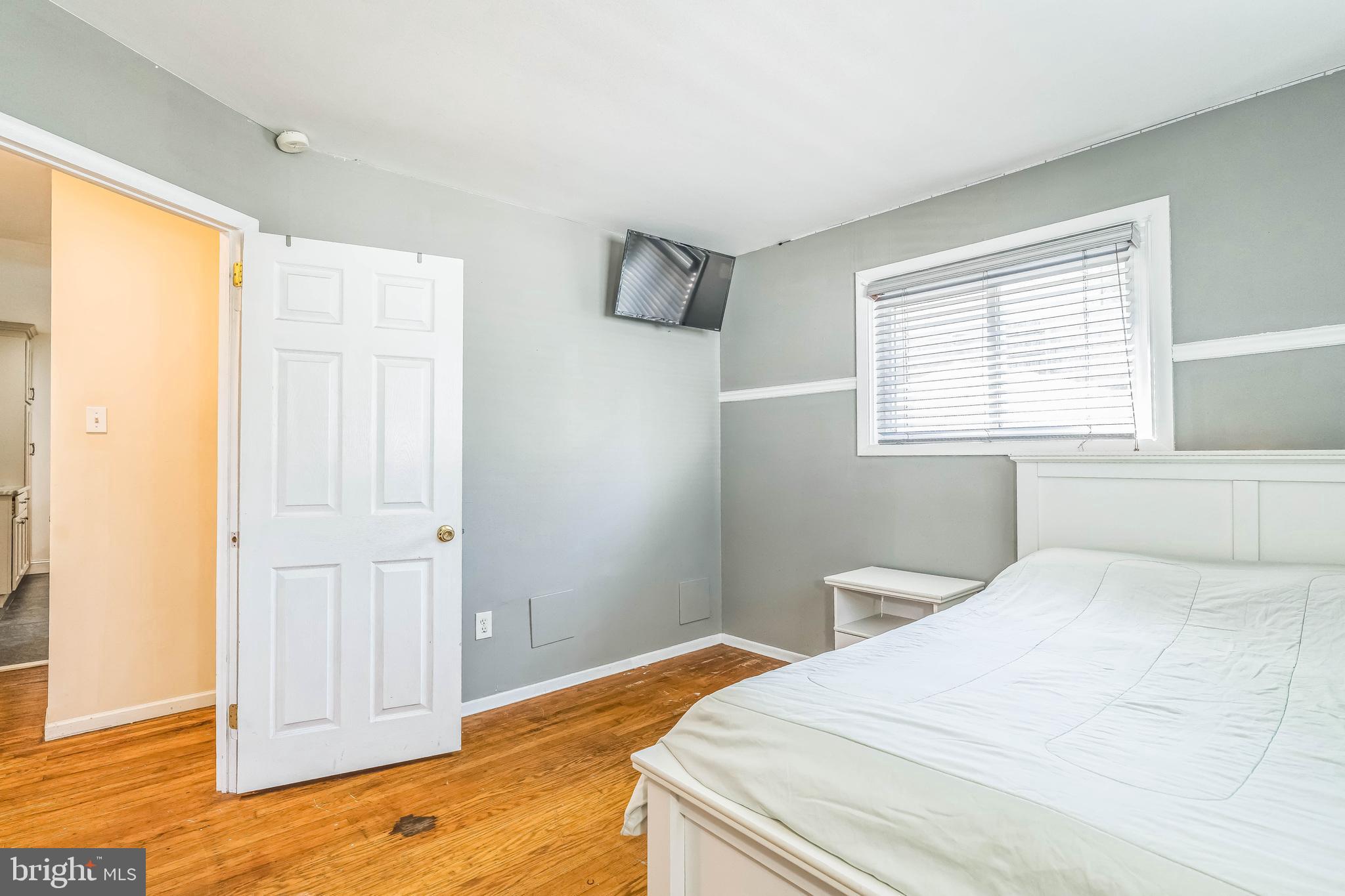 COATESVILLE - Residential