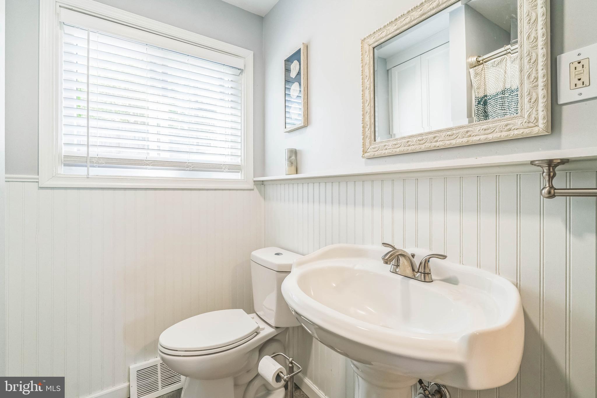 COATESVILLE - Residential