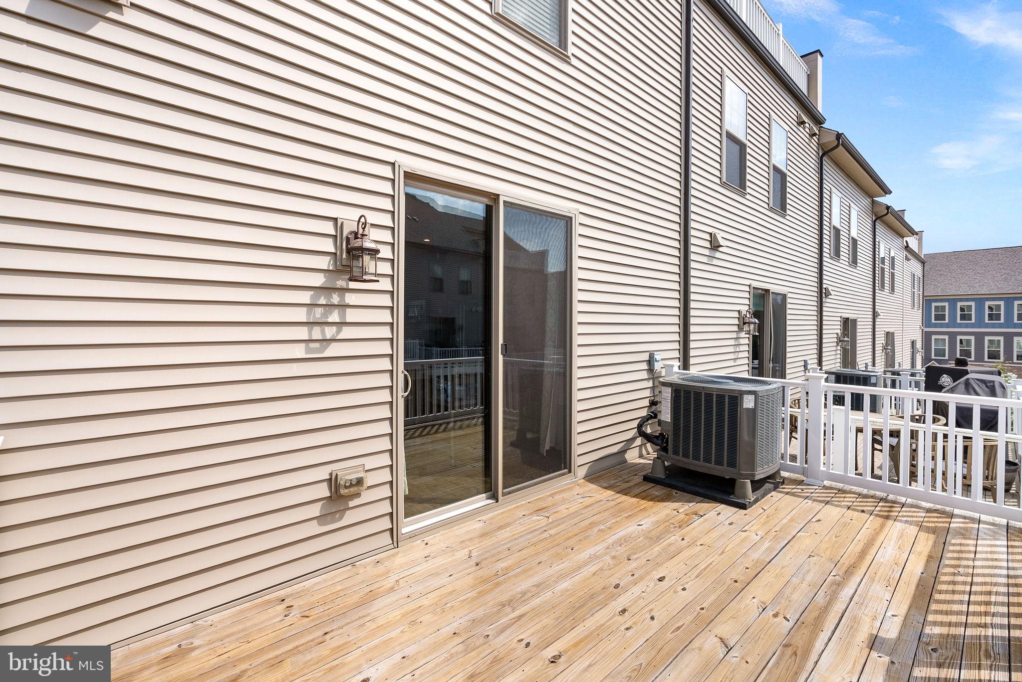 TUSCARORA VILLAGE - Residential