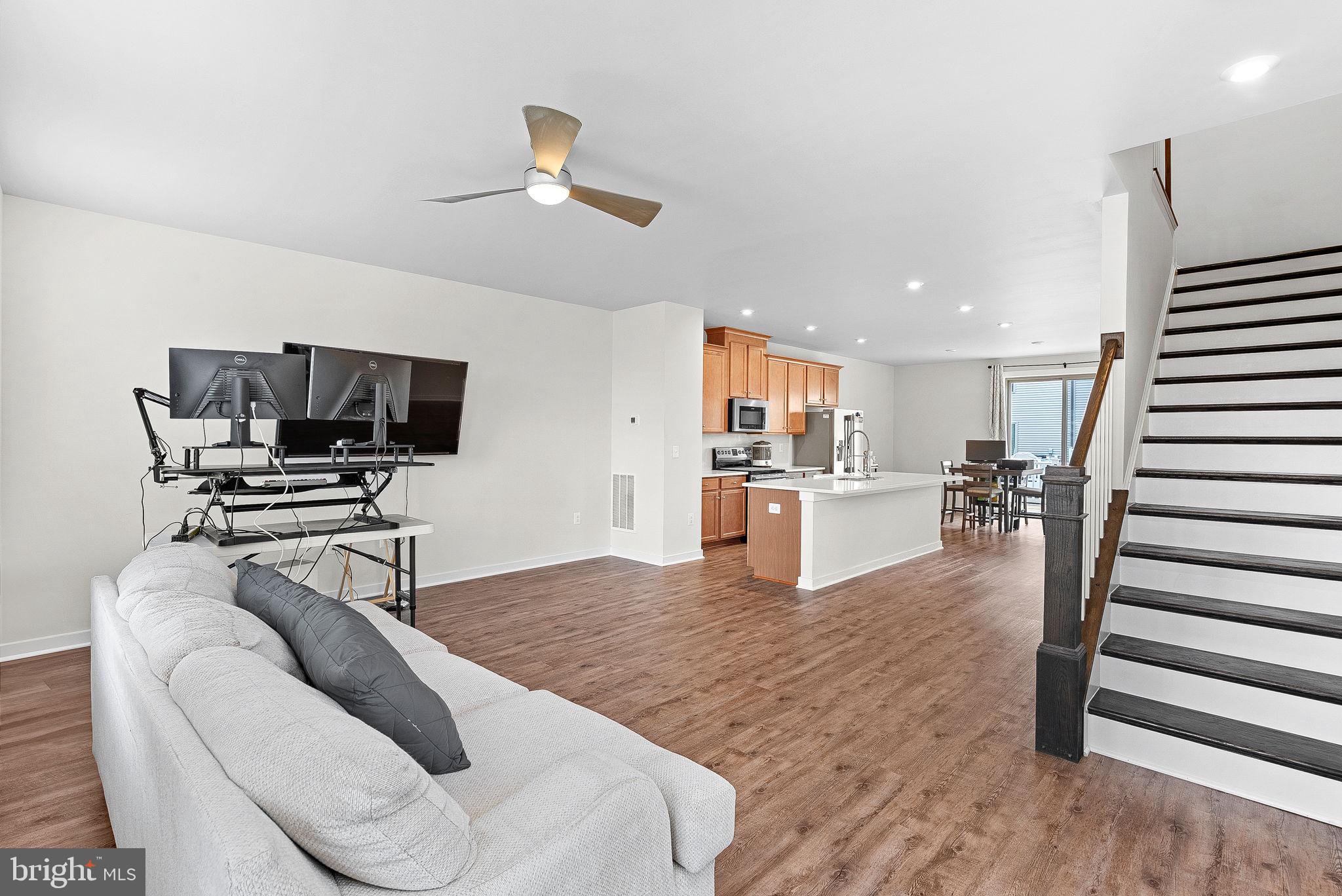 TUSCARORA VILLAGE - Residential