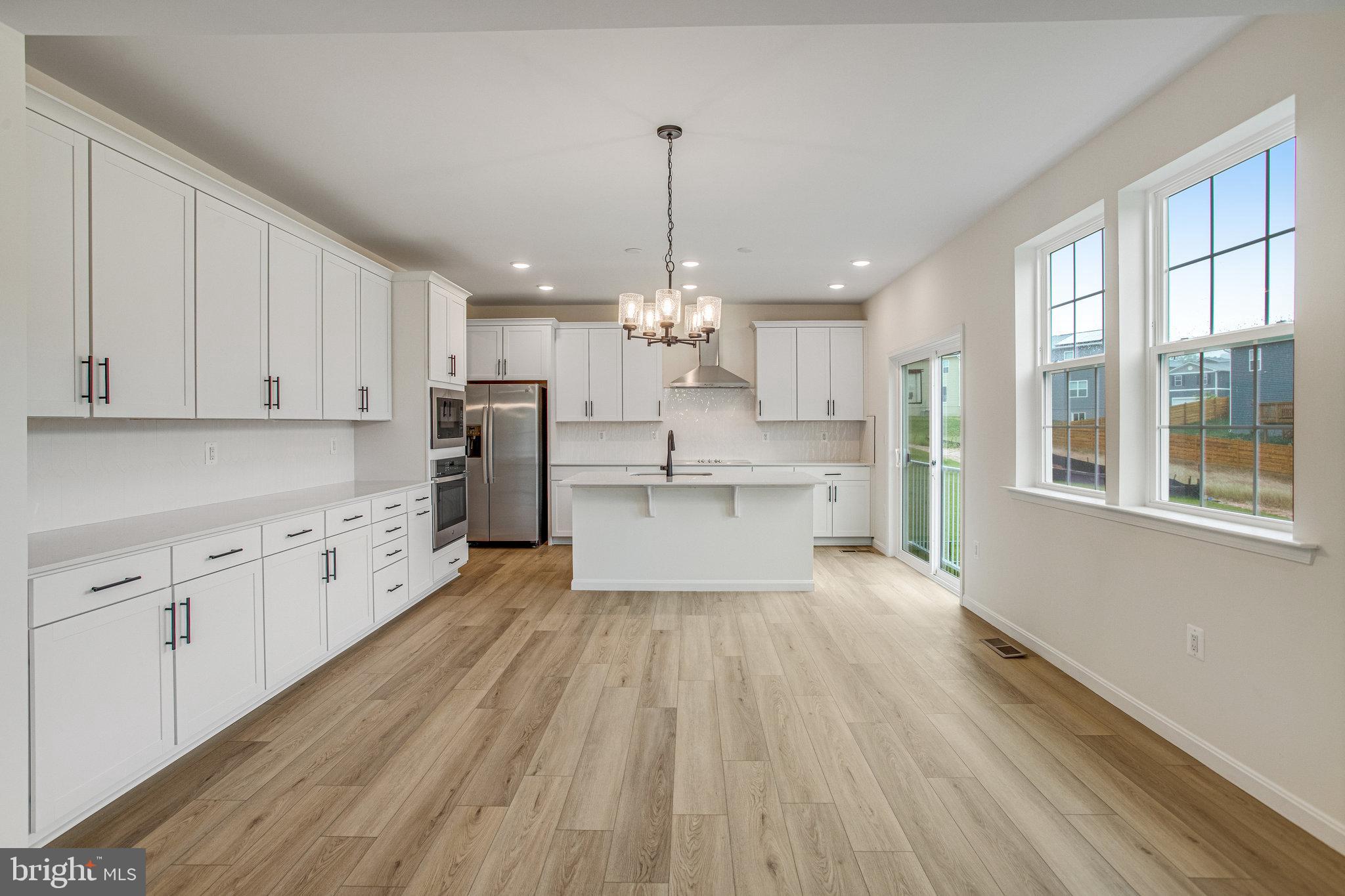 WILDERNESS SHORES - Residential