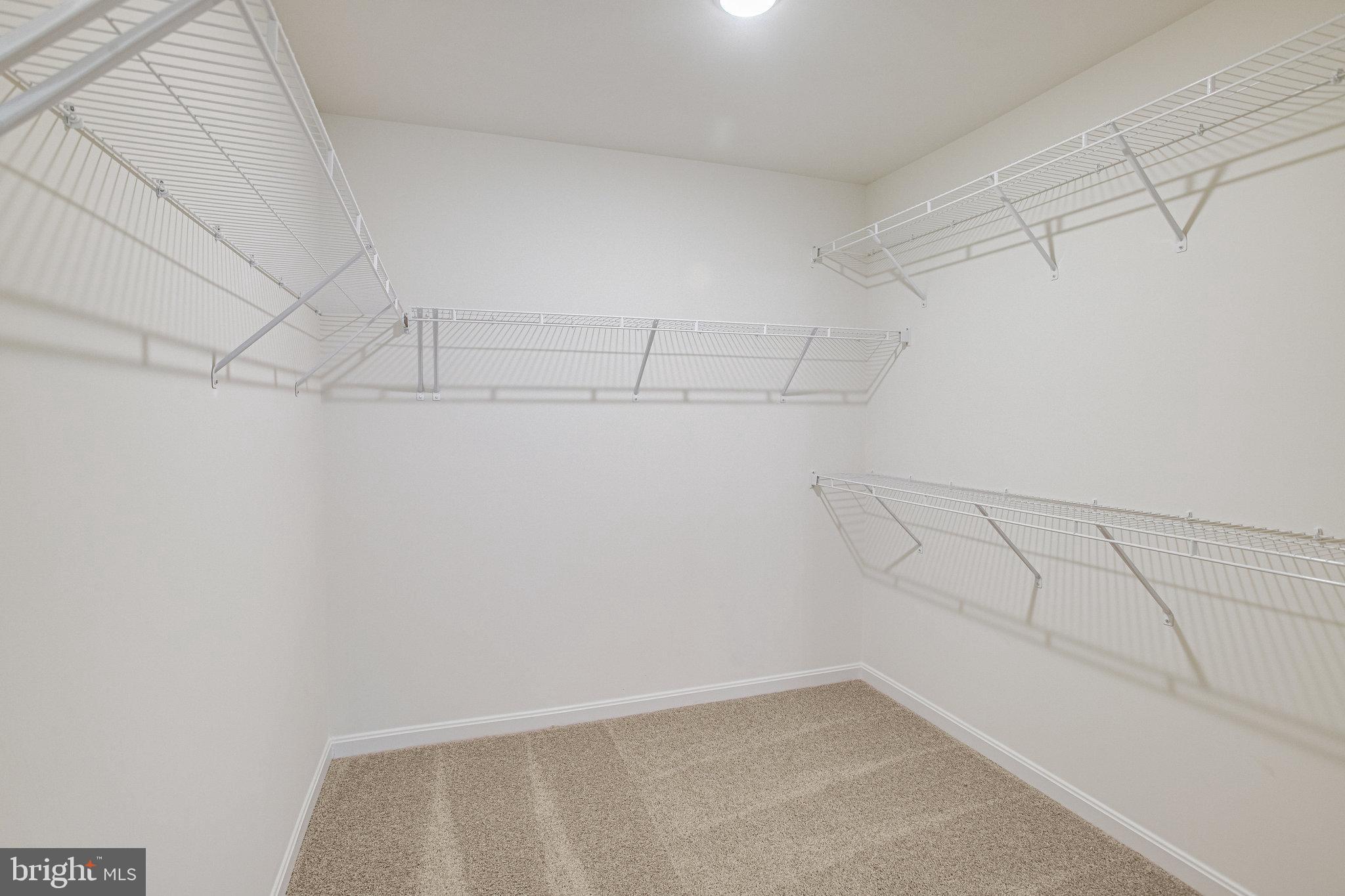 WILDERNESS SHORES - Residential