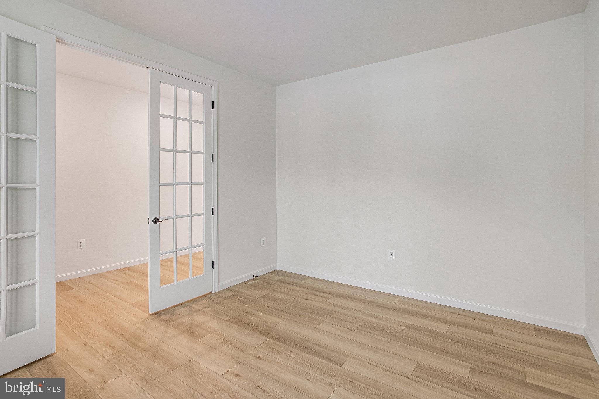 WILDERNESS SHORES - Residential