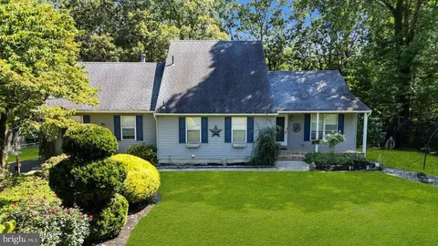 7 Corinne Court, Jackson, NJ MLS: NJOC2037078