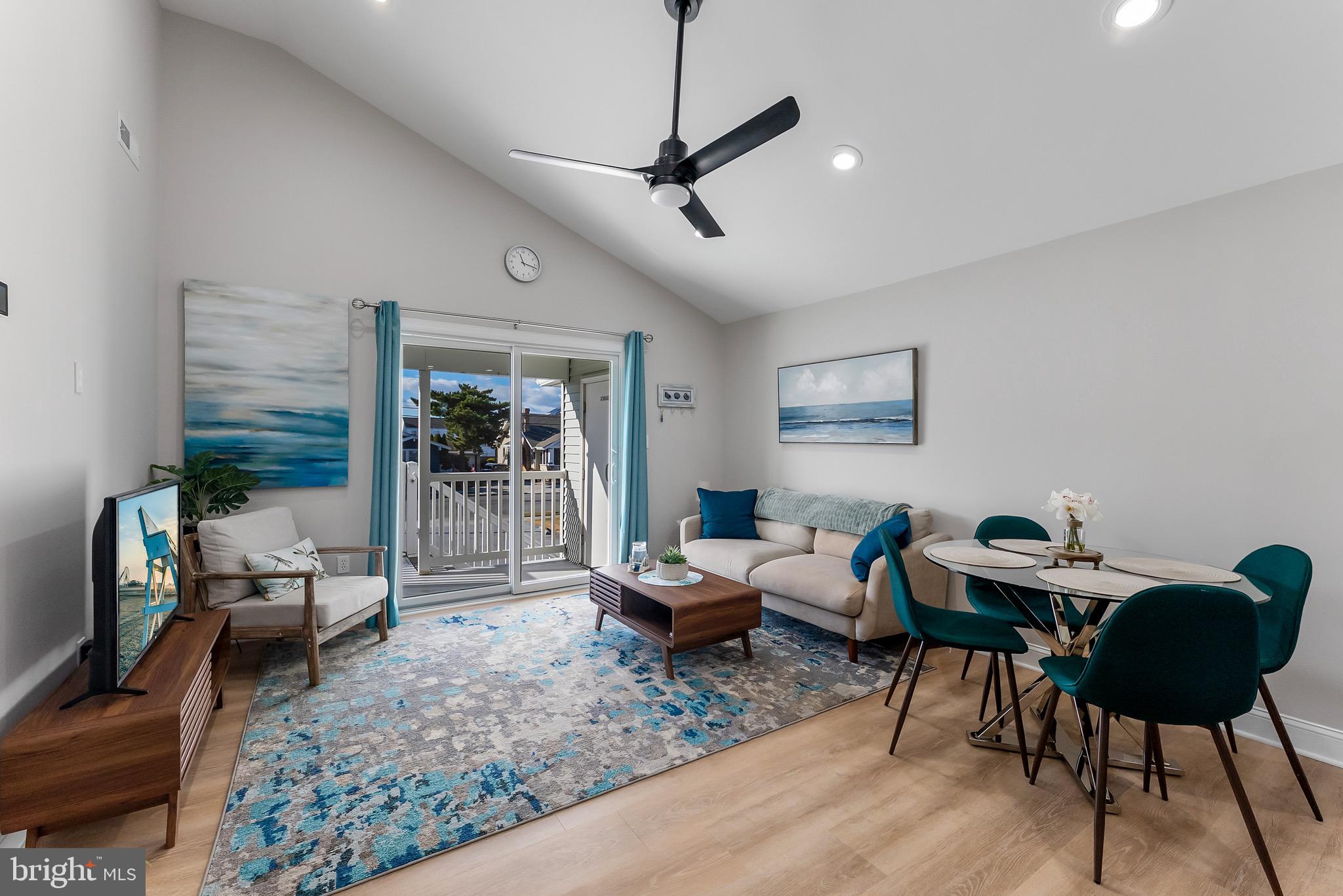 347 E 21ST AVENUE 201