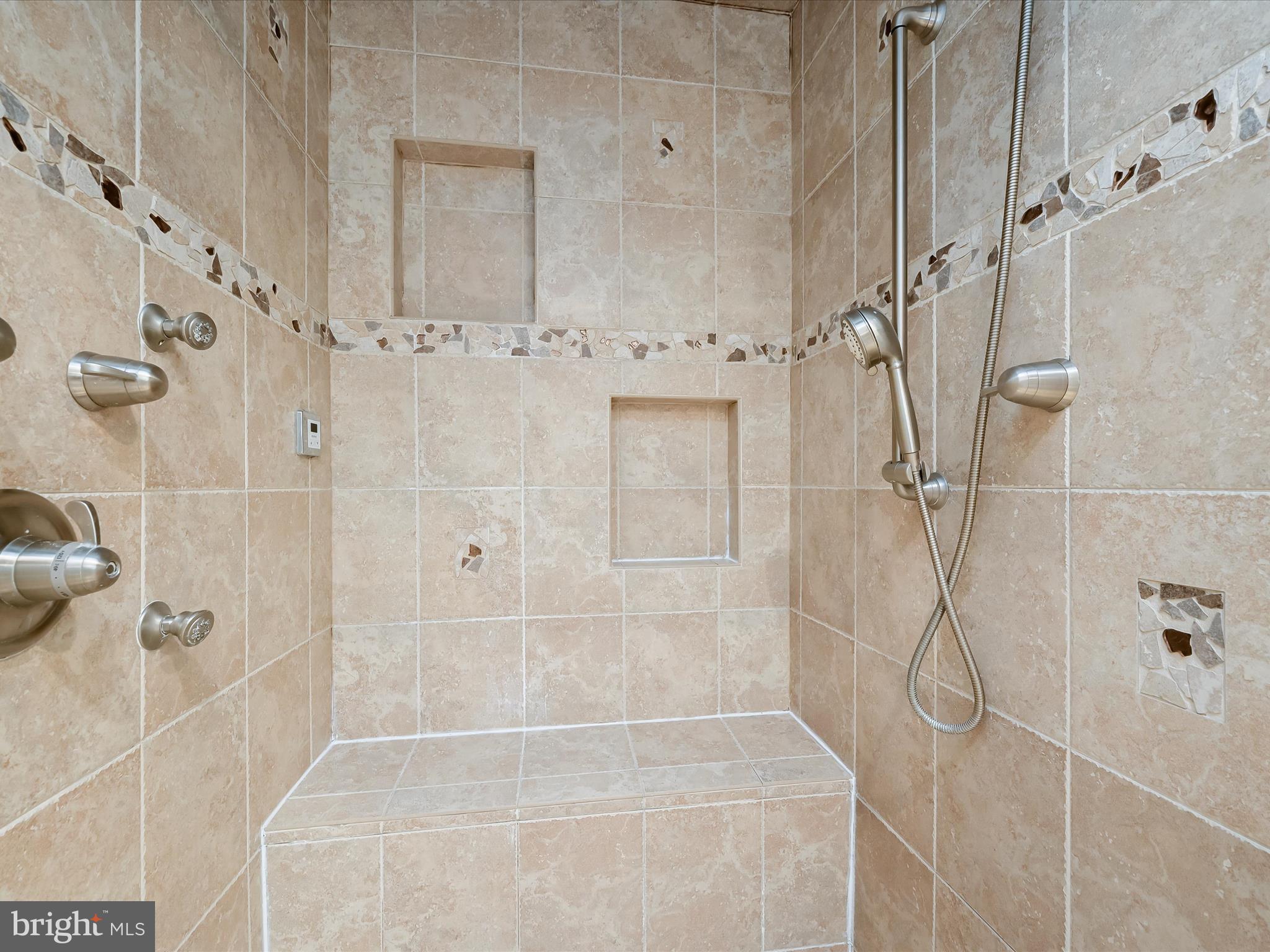 ALLENFORD - Residential