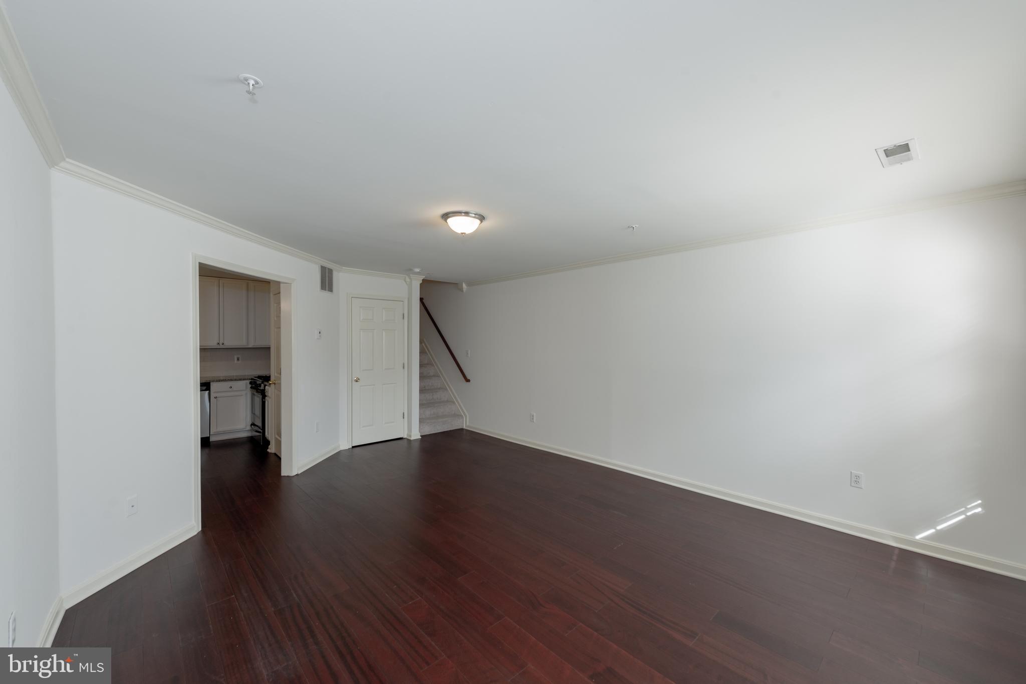 COLUMBIA PARK - Residential Lease