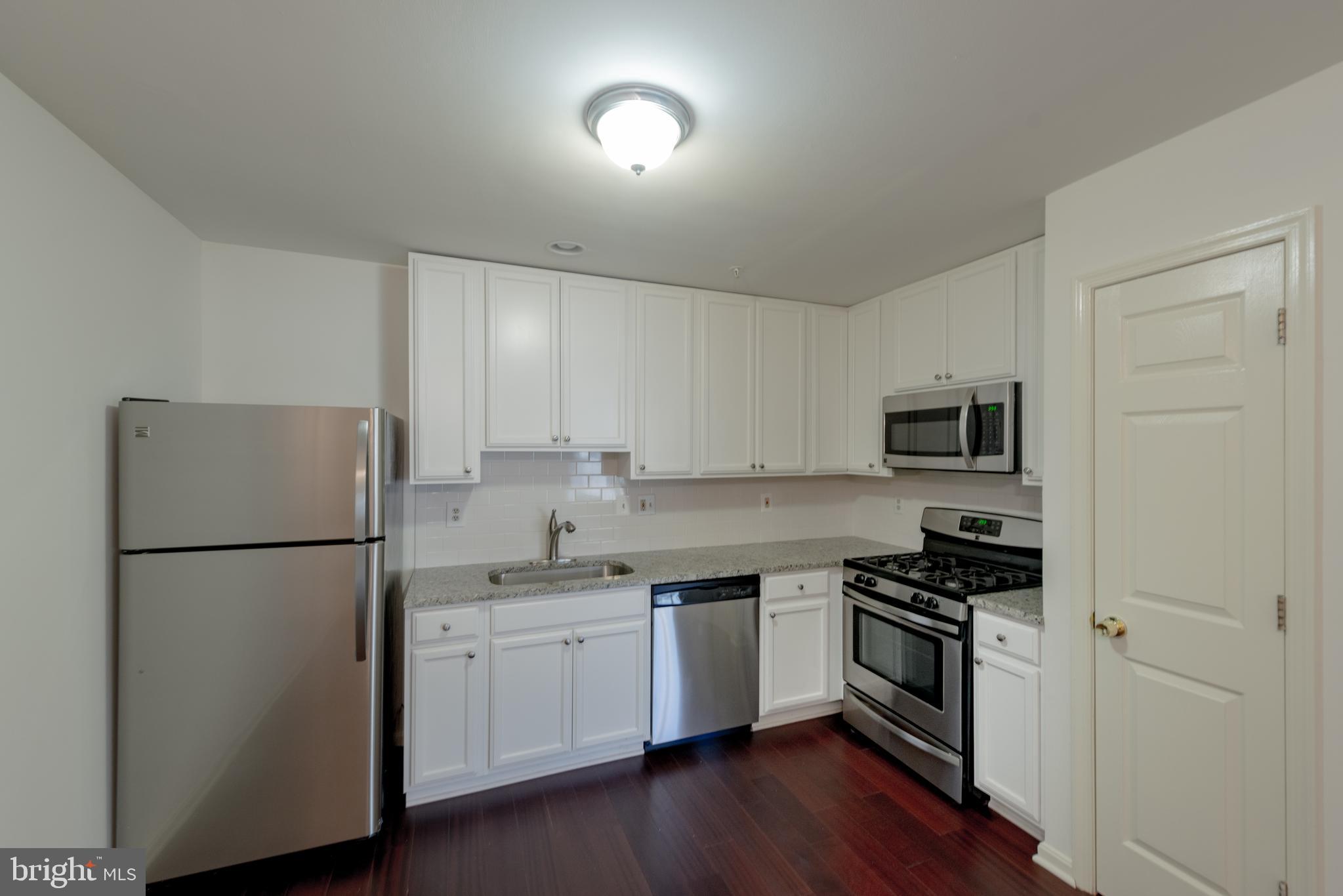 COLUMBIA PARK - Residential Lease