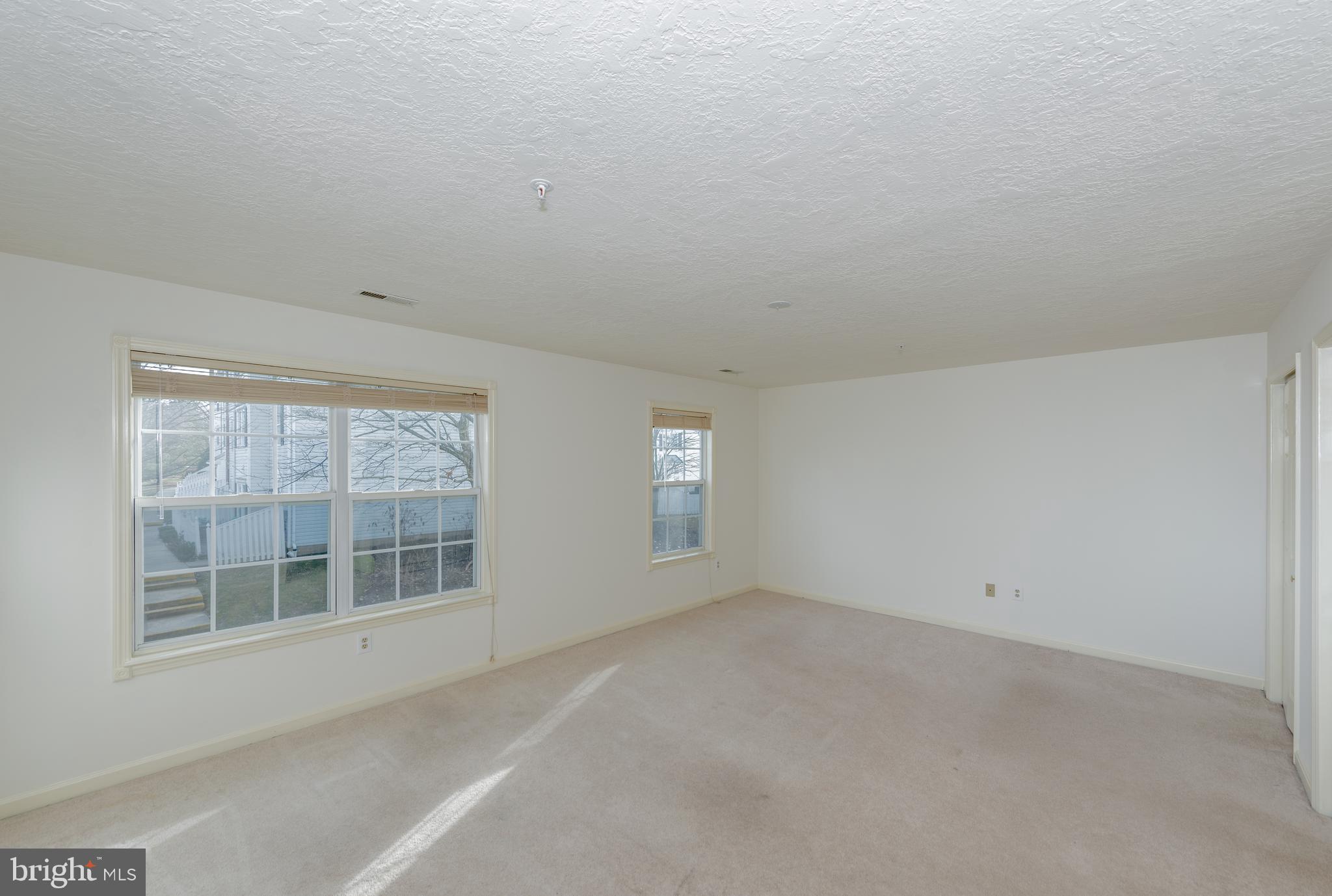 COLUMBIA PARK - Residential Lease