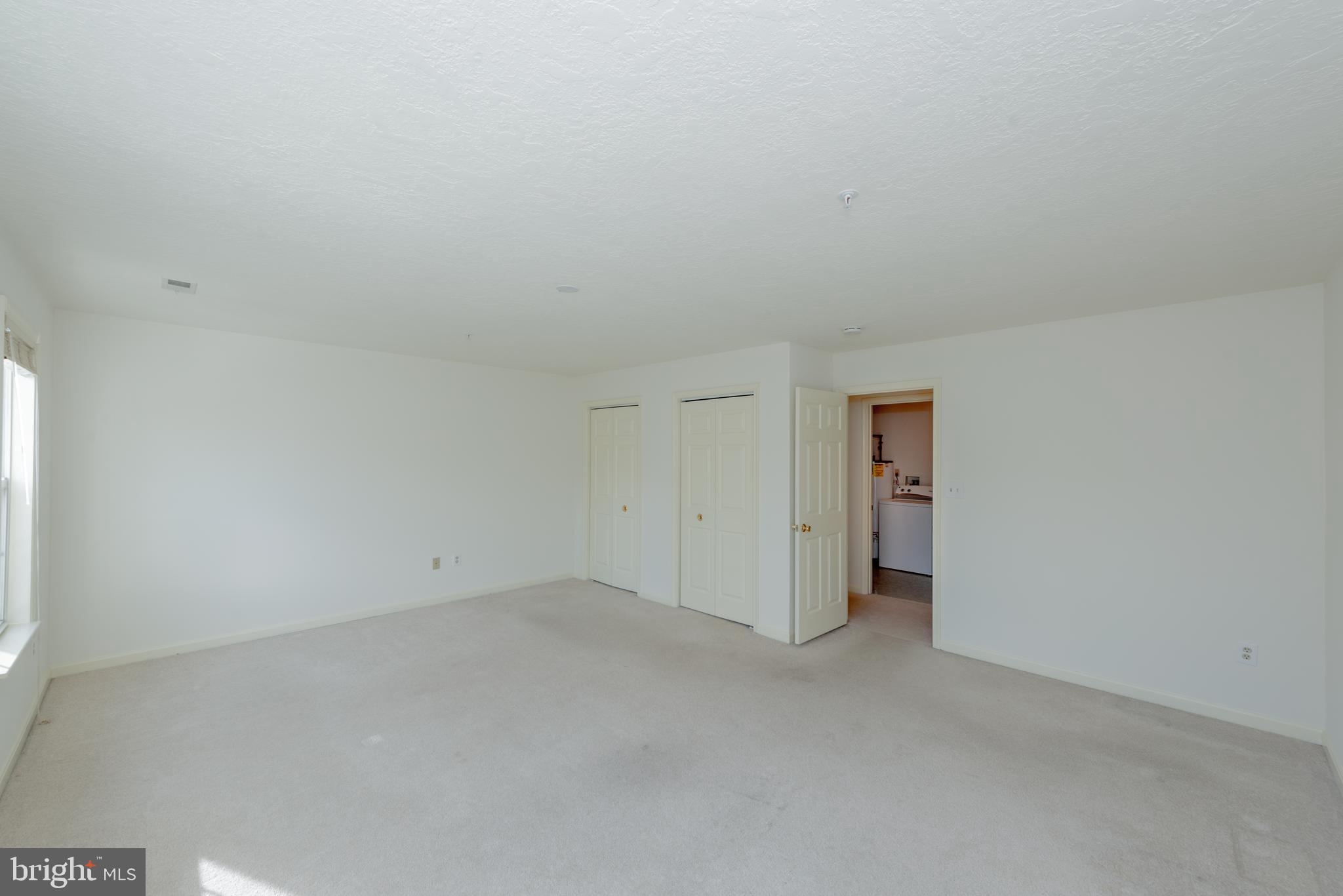 COLUMBIA PARK - Residential Lease