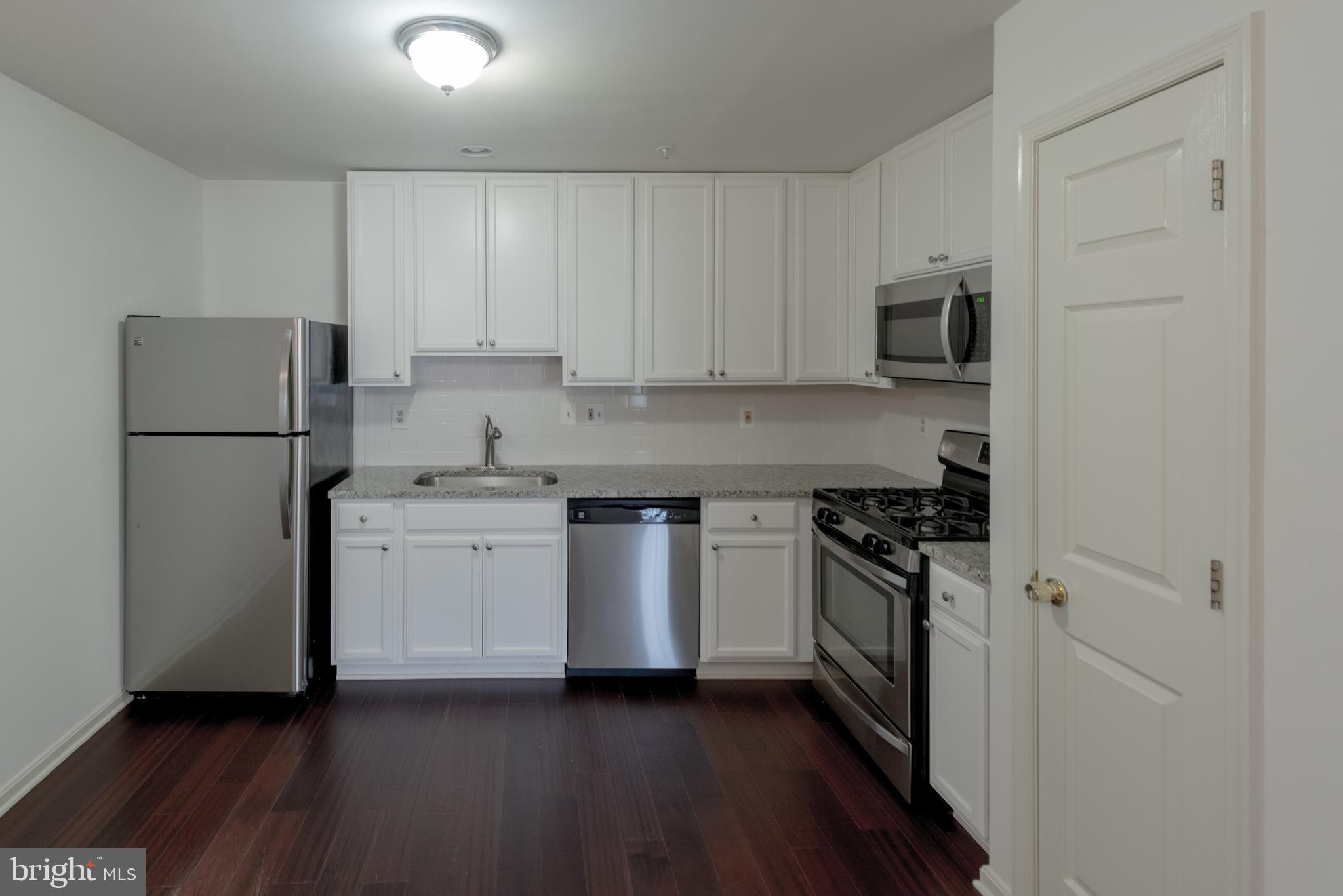 COLUMBIA PARK - Residential Lease