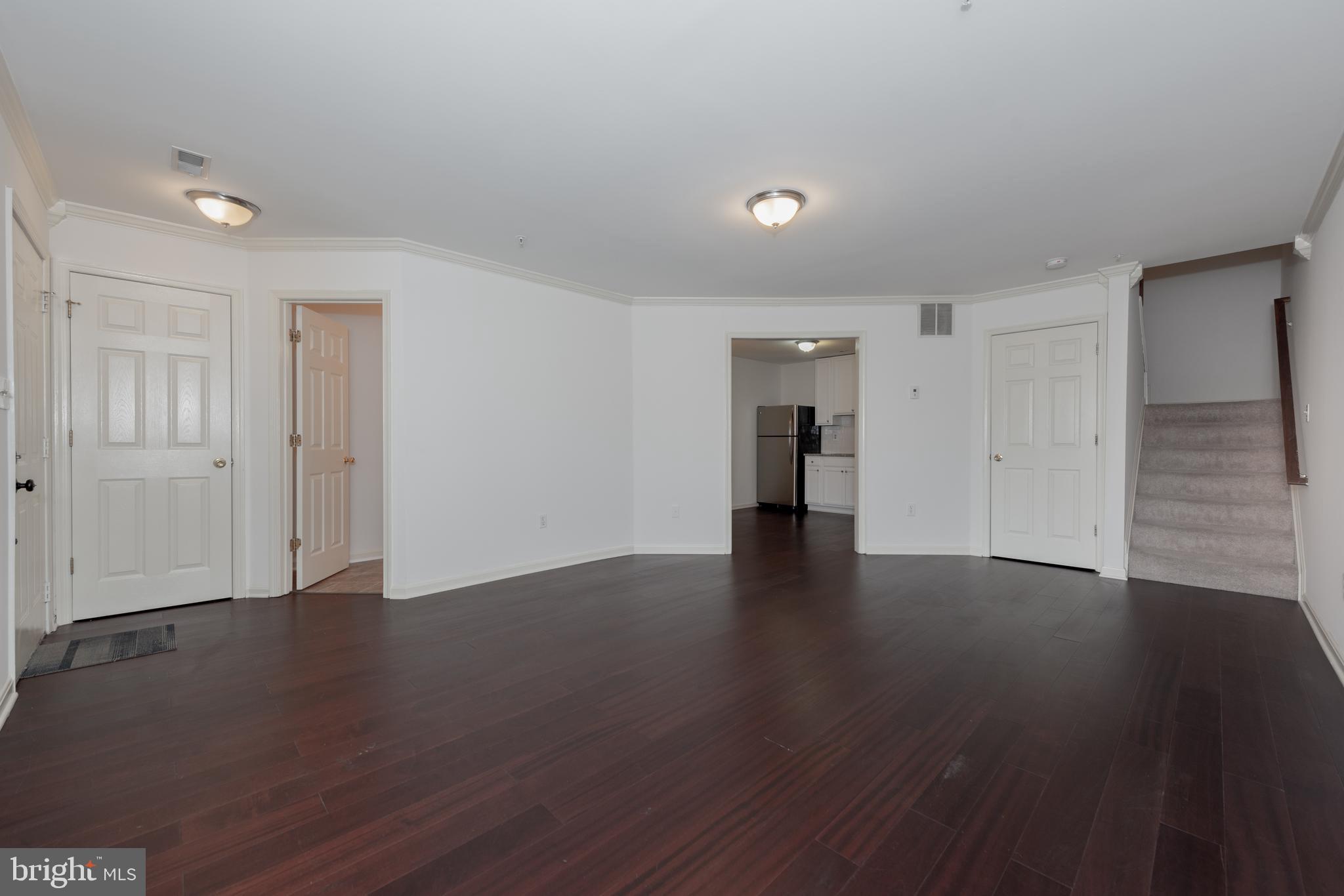 COLUMBIA PARK - Residential Lease