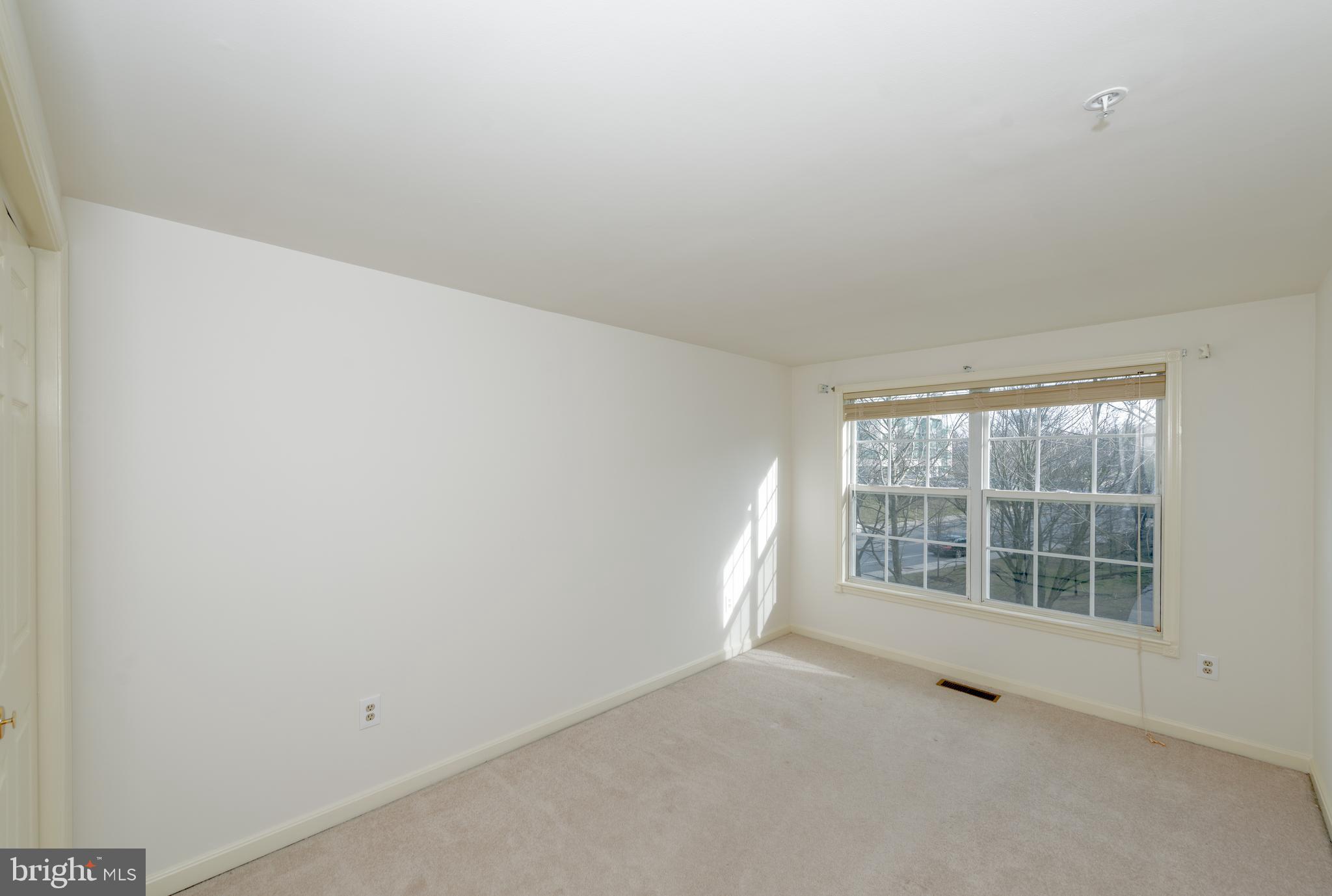 COLUMBIA PARK - Residential Lease