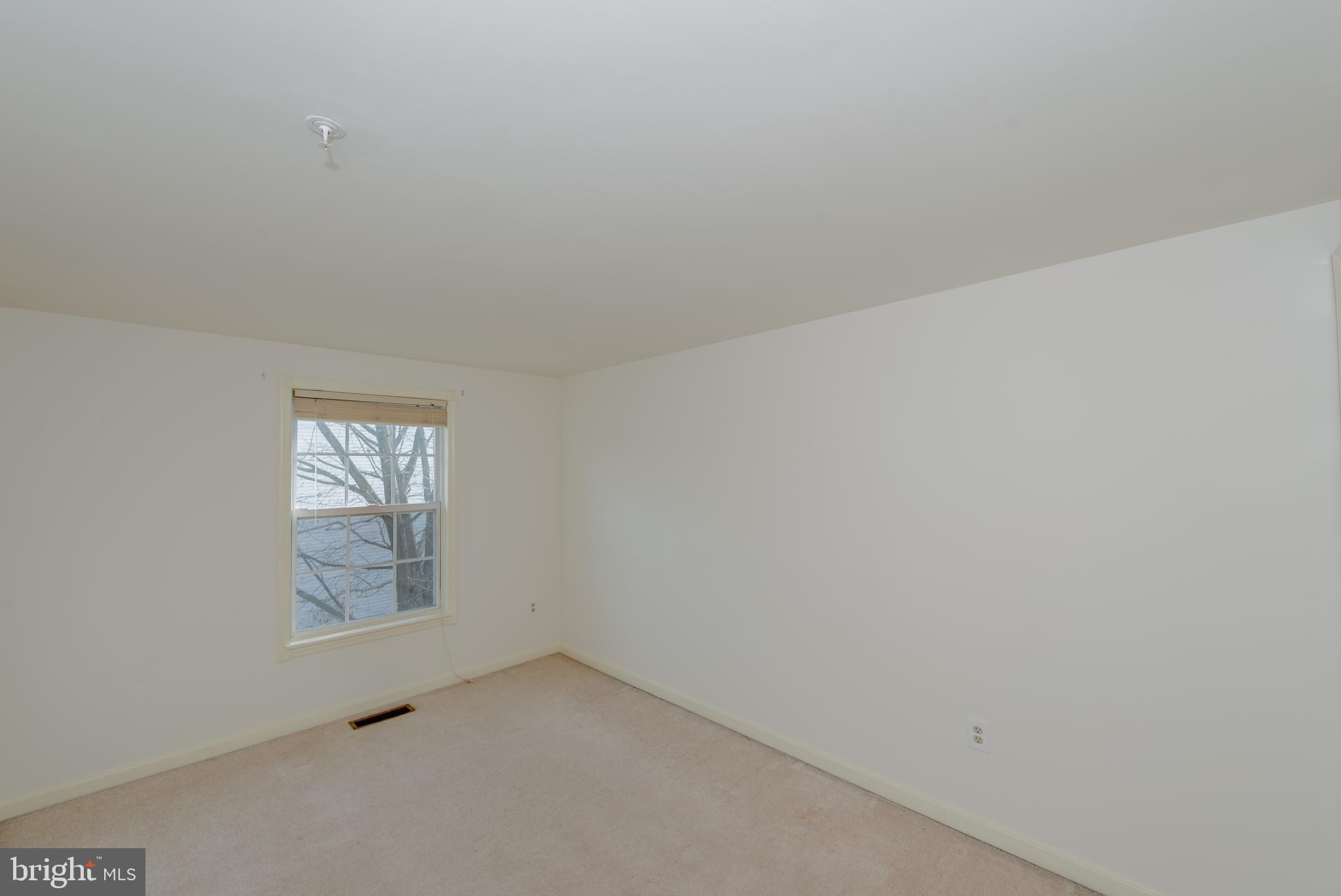 COLUMBIA PARK - Residential Lease