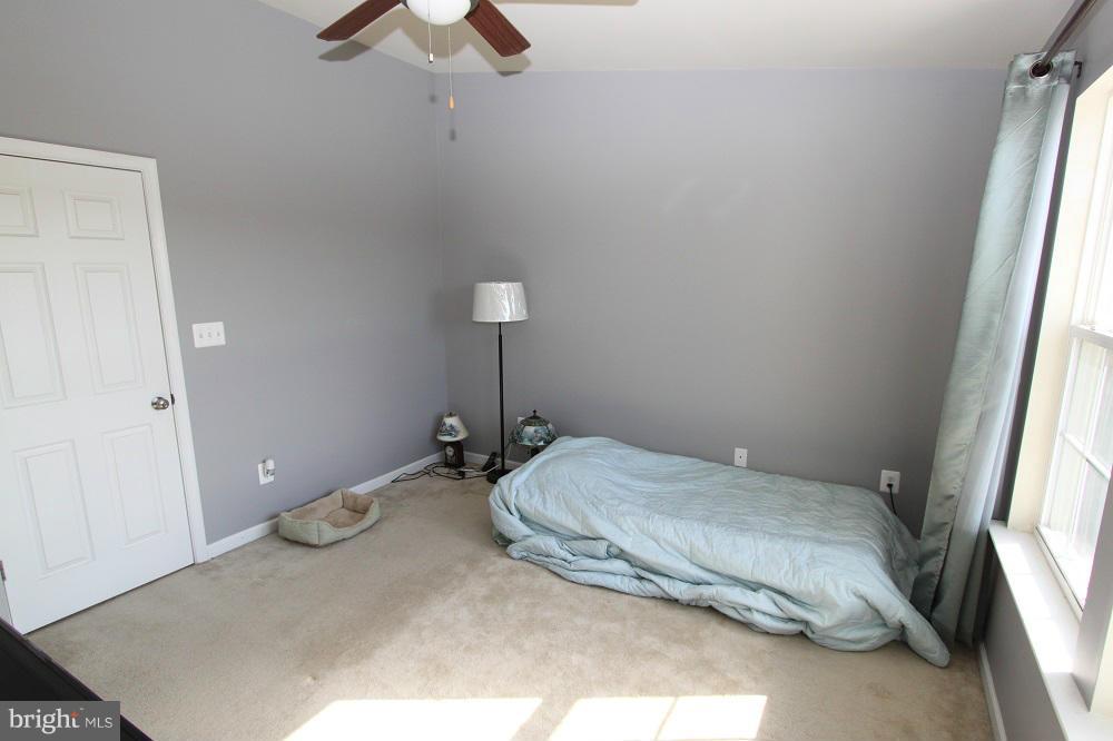 LAKELAND PLACE - Residential