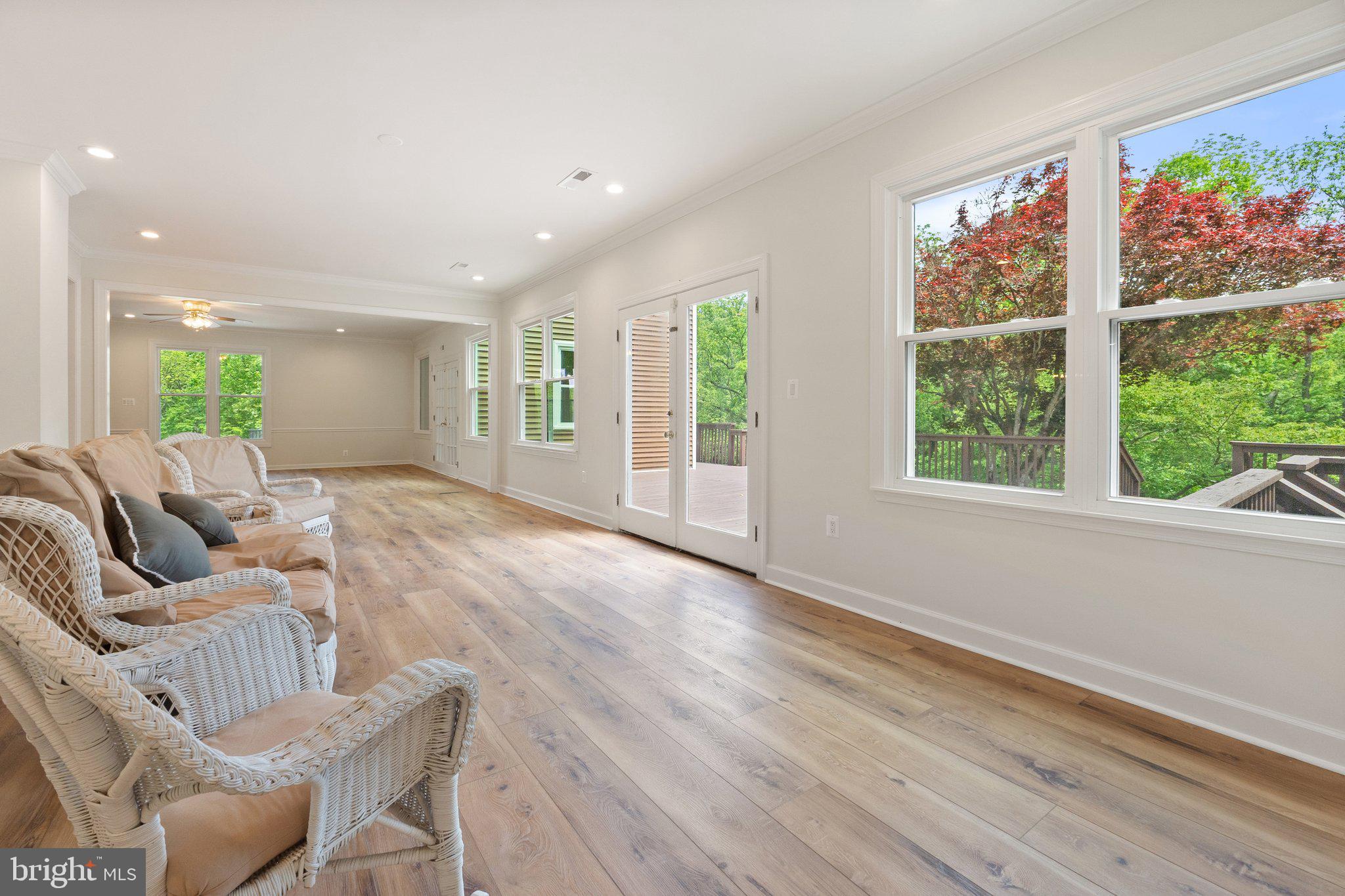 MIDDLEBURG - Residential