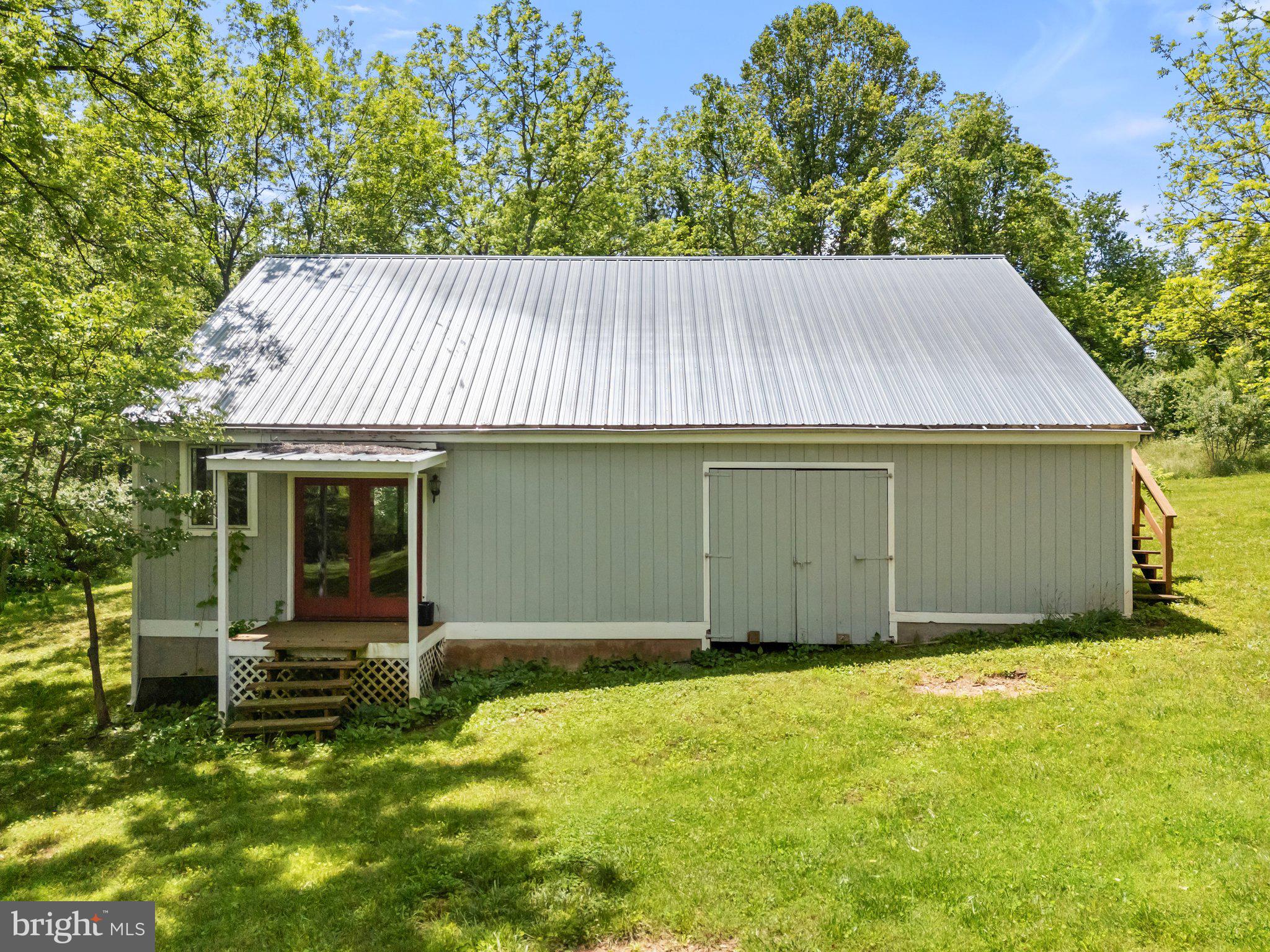 MIDDLEBURG - Residential