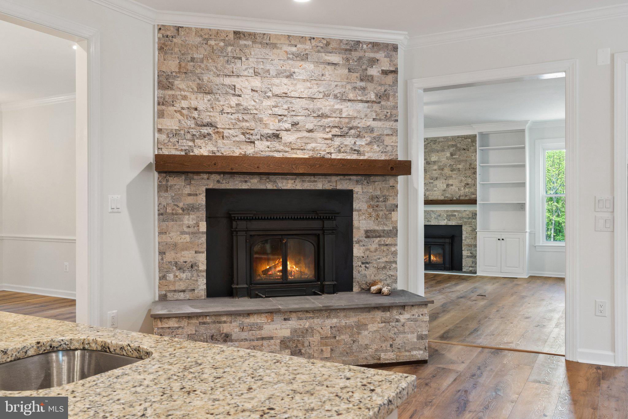 MIDDLEBURG - Residential