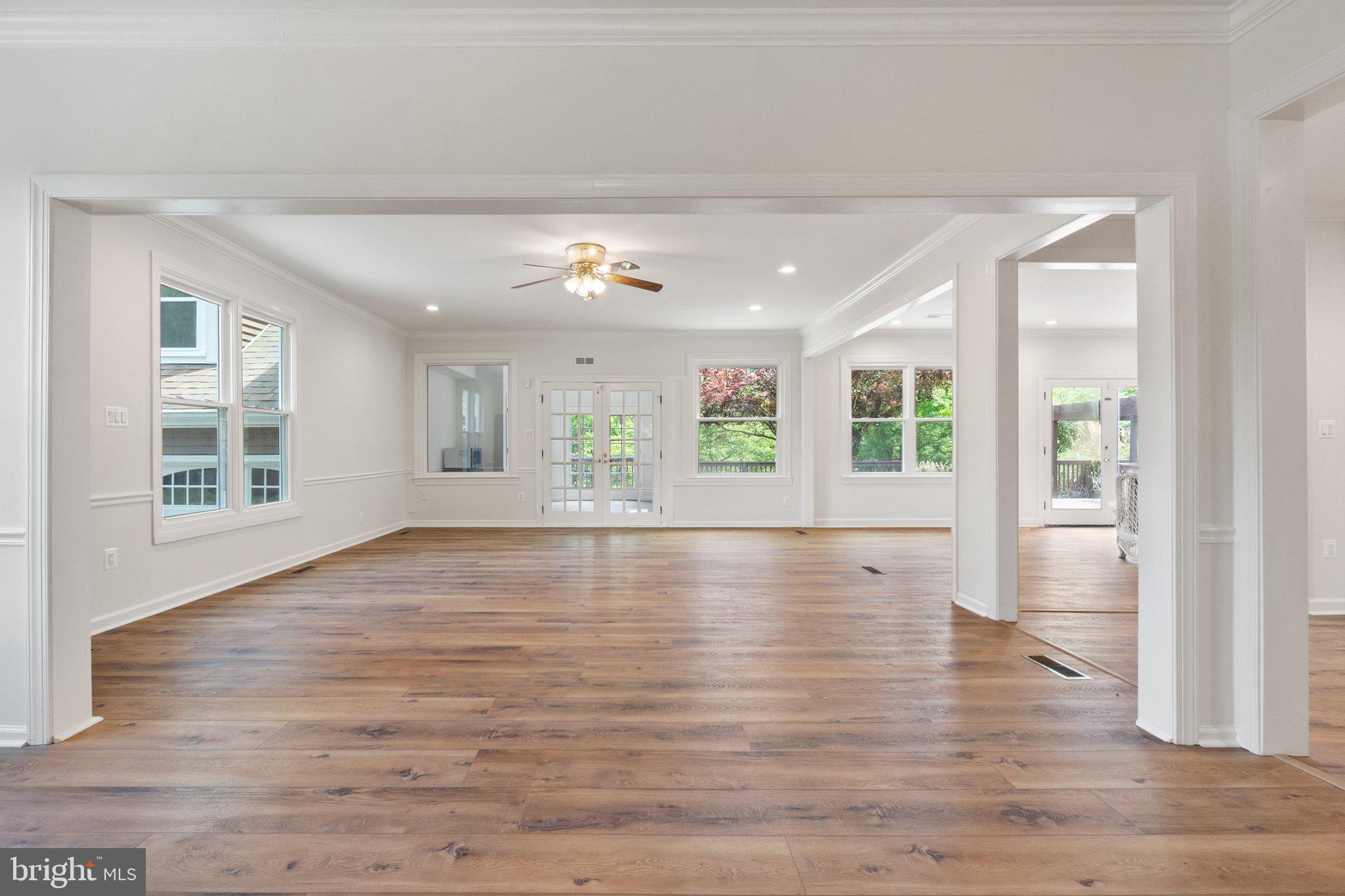 MIDDLEBURG - Residential