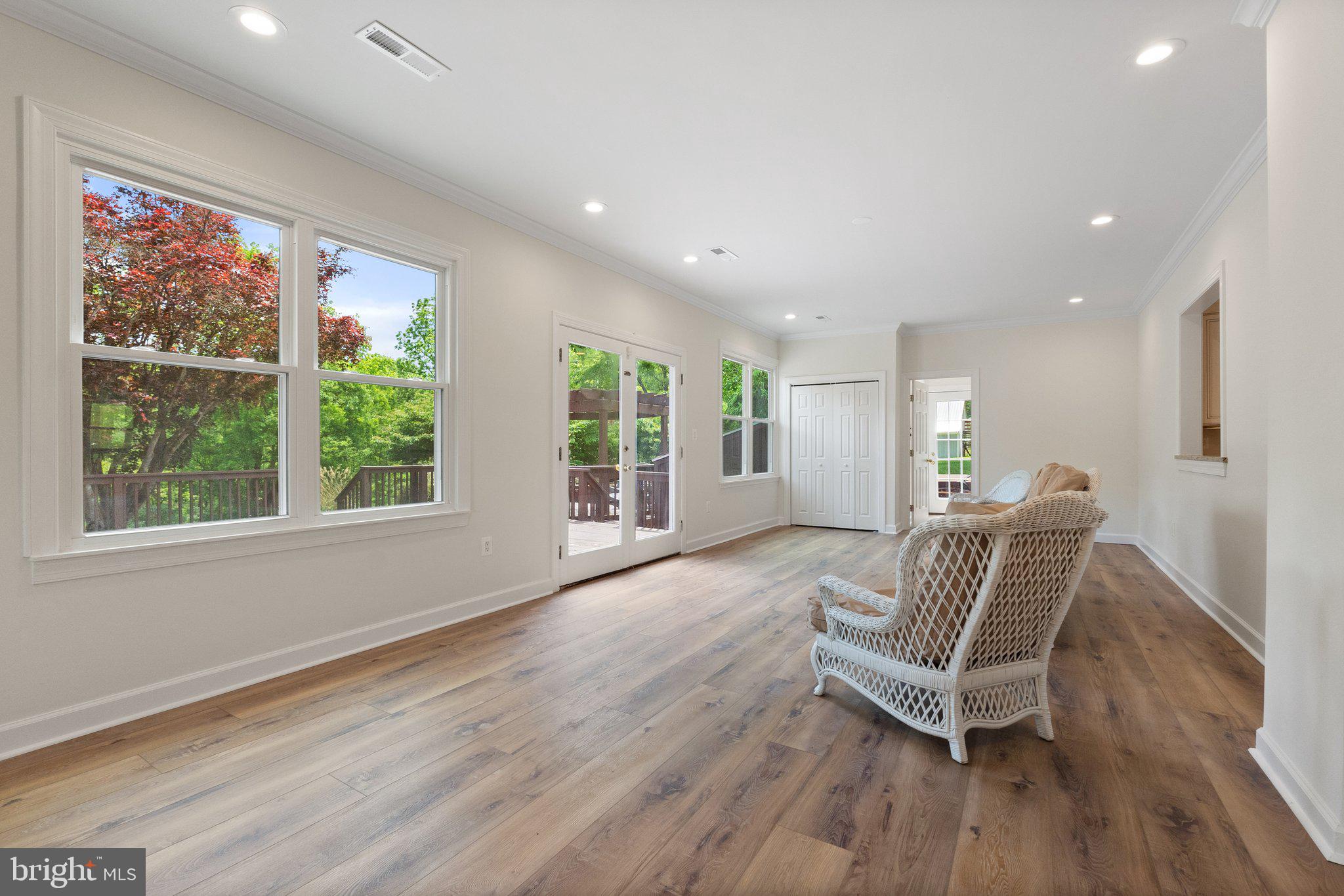 MIDDLEBURG - Residential