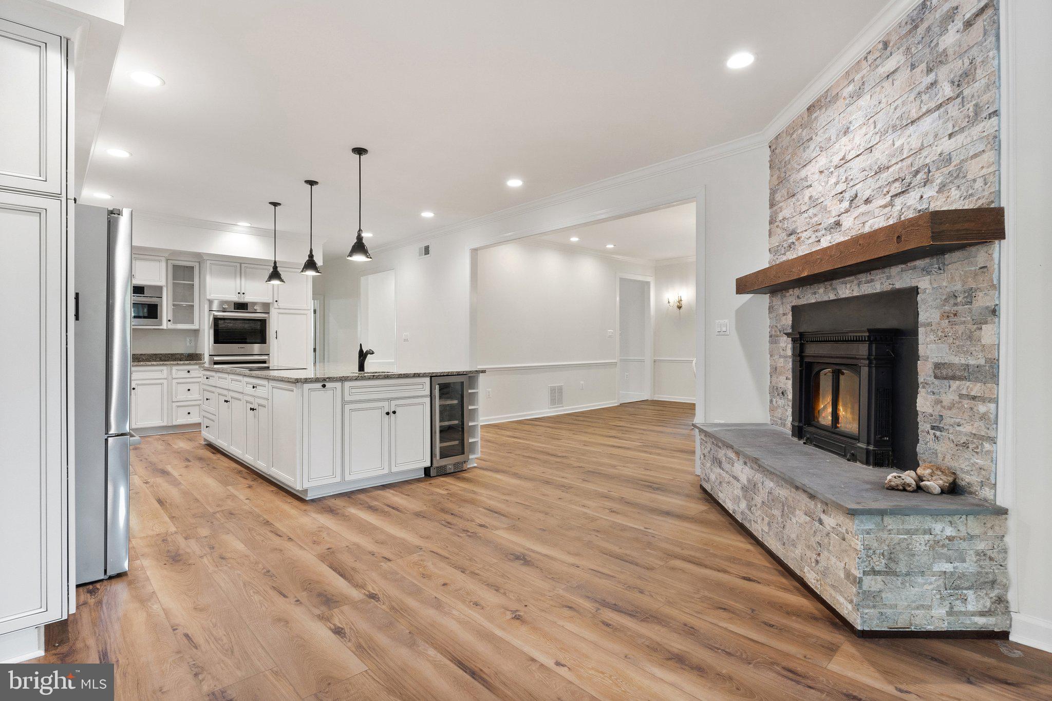 MIDDLEBURG - Residential