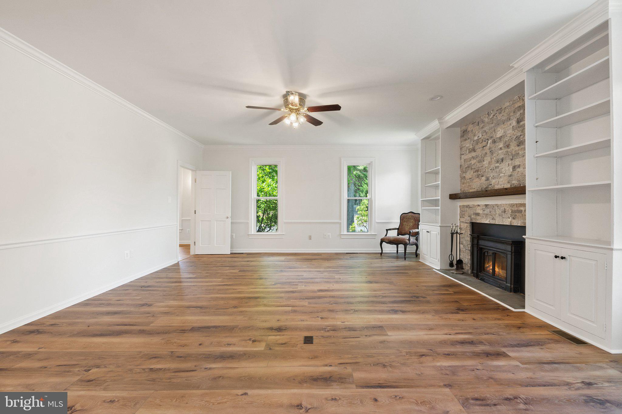 MIDDLEBURG - Residential