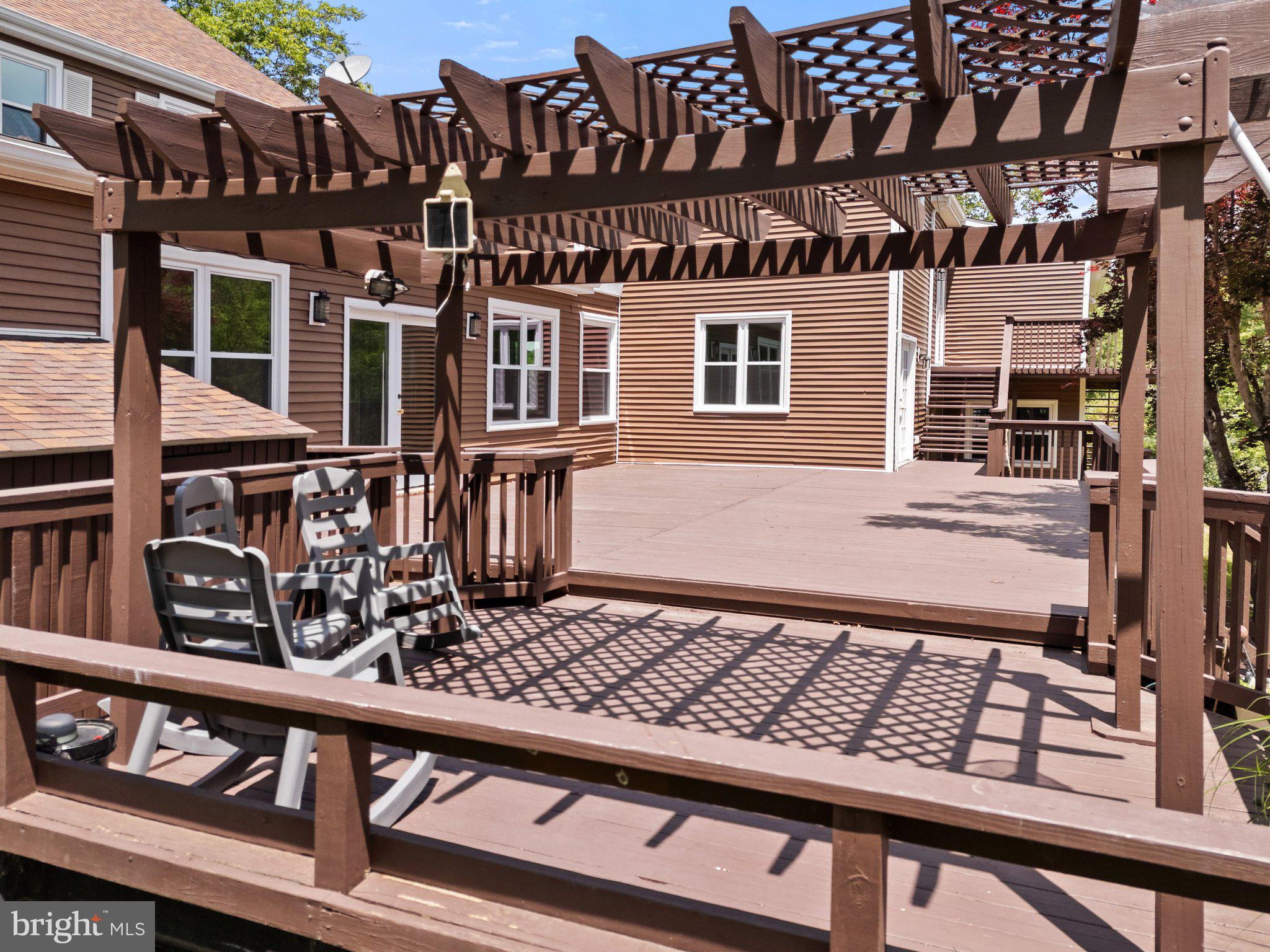 MIDDLEBURG - Residential