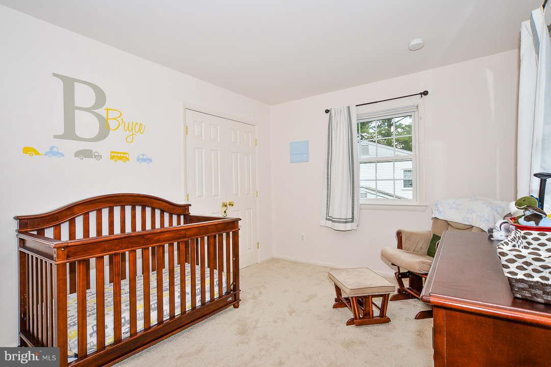 MOSBY WOODS - Residential