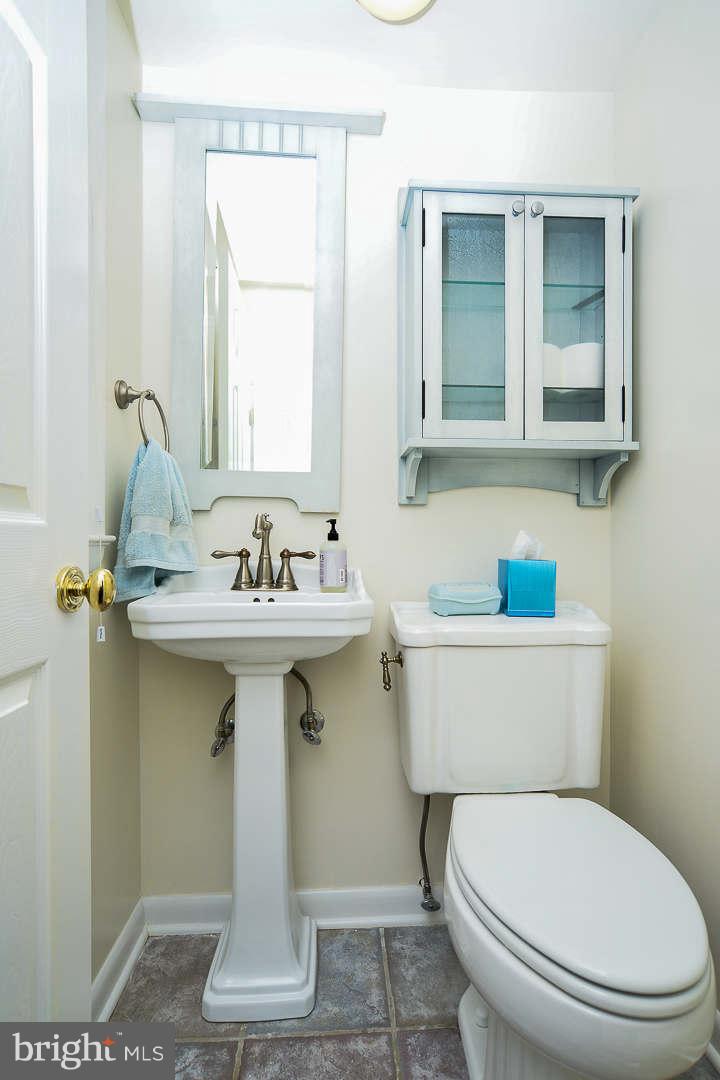 MOSBY WOODS - Residential