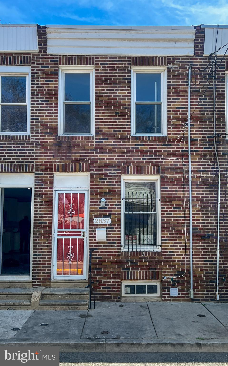 KENSINGTON - Residential