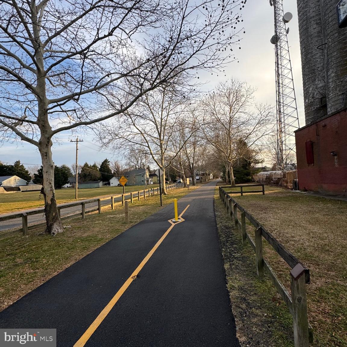 EASTON - Residential